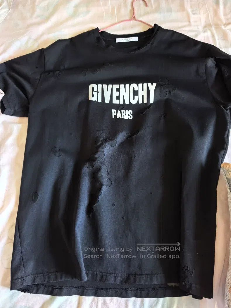 Givenchy Givenchy Distressed short-sleeve Size US XL / EU 56 / 4 - 1 Thumbnail