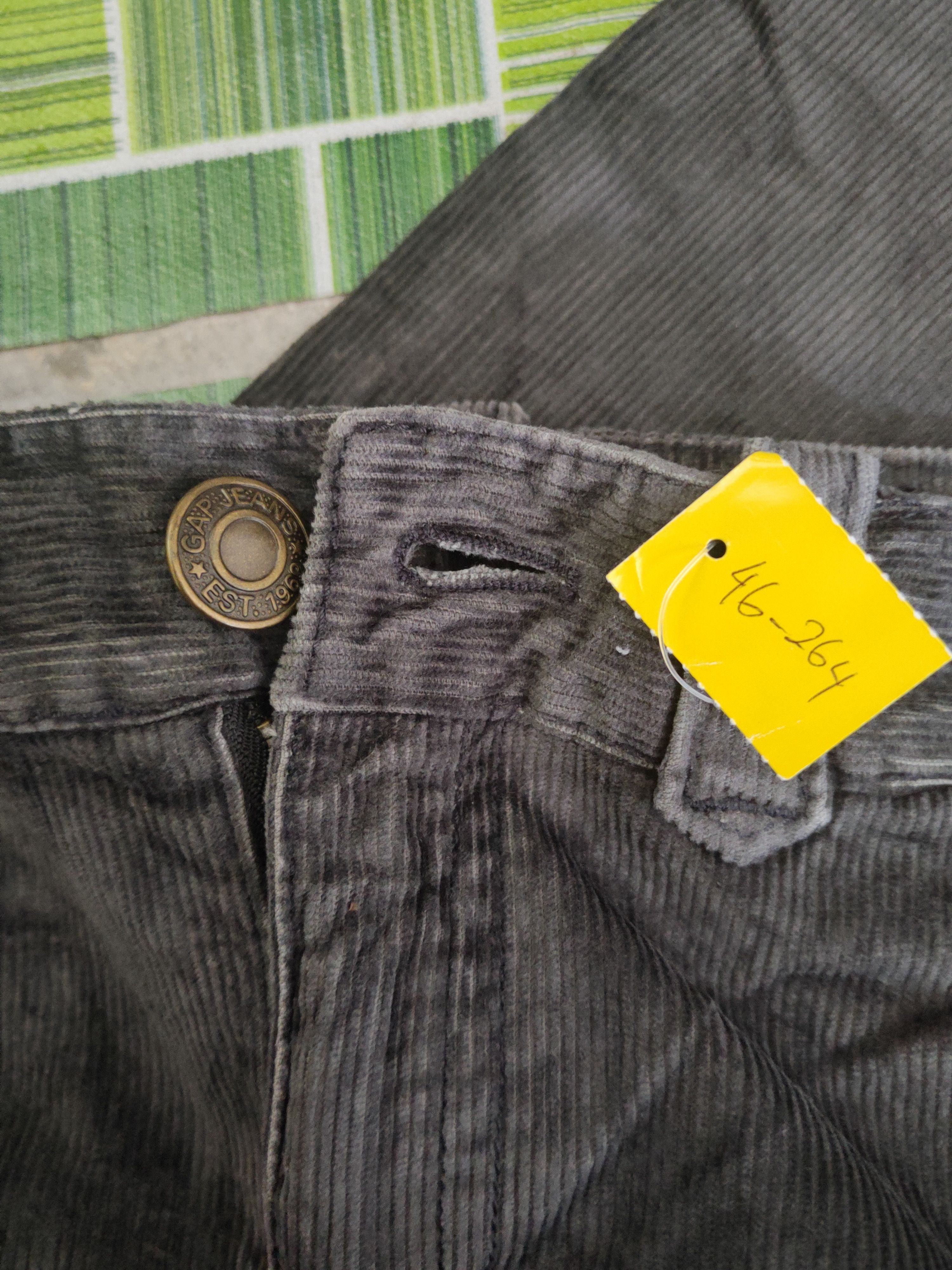 Gap DL Gap Jeans Dark Gray Multipocket Corduroy Pants #46-264T Size 28" / US 6 / IT 42 - 15 Thumbnail