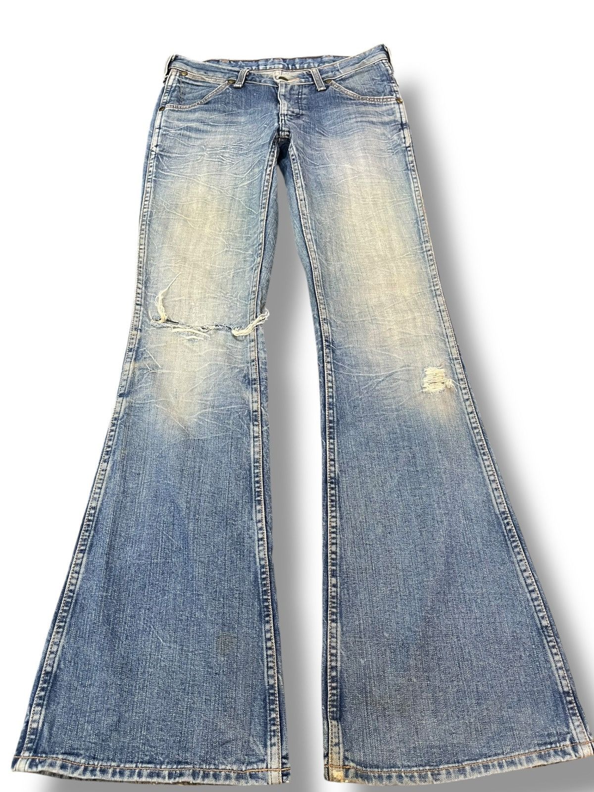 Wrangler Vintage Wrangler Flare Faded Distressed Denim Size US 30 / EU 46 - 1 Thumbnail