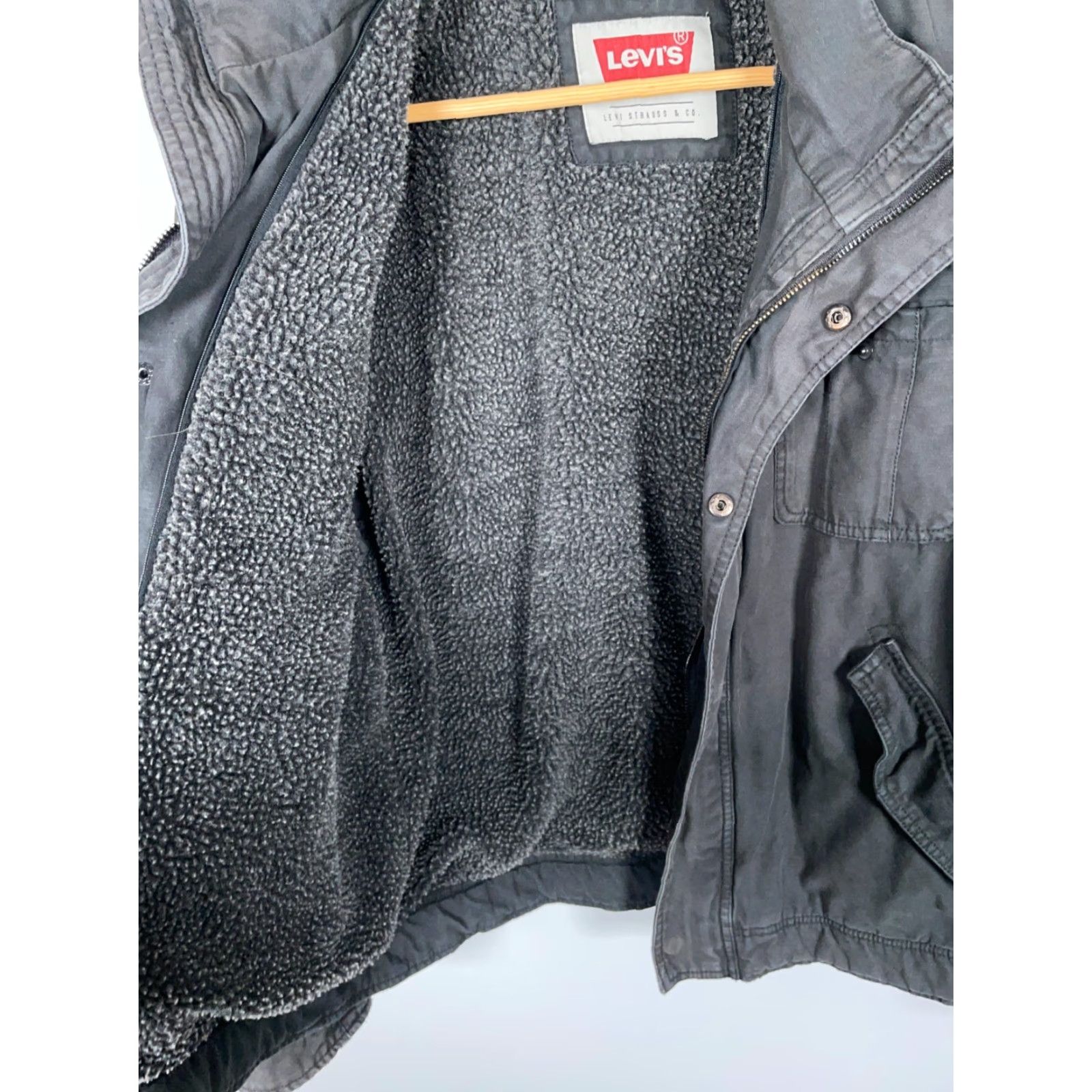 Levi's Levi's Sherpa Lined Black Military Jacket Men's Large Zip Up Coat Size US L / EU 52-54 / 3 - 4 Thumbnail