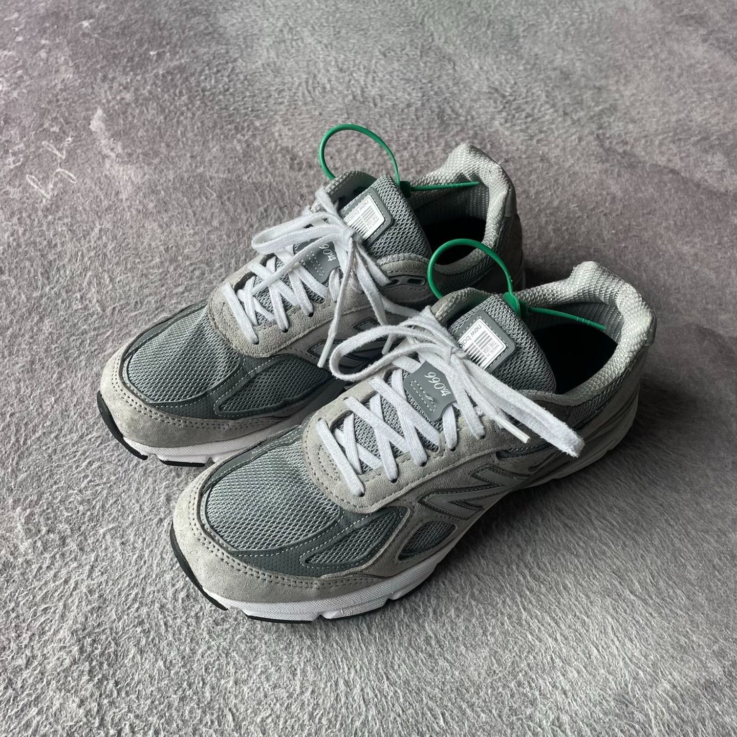 New Balance New Balance Gray Lowtop Sneakers 41 Men Size US 8.5 / EU 41-42 - 1 Thumbnail
