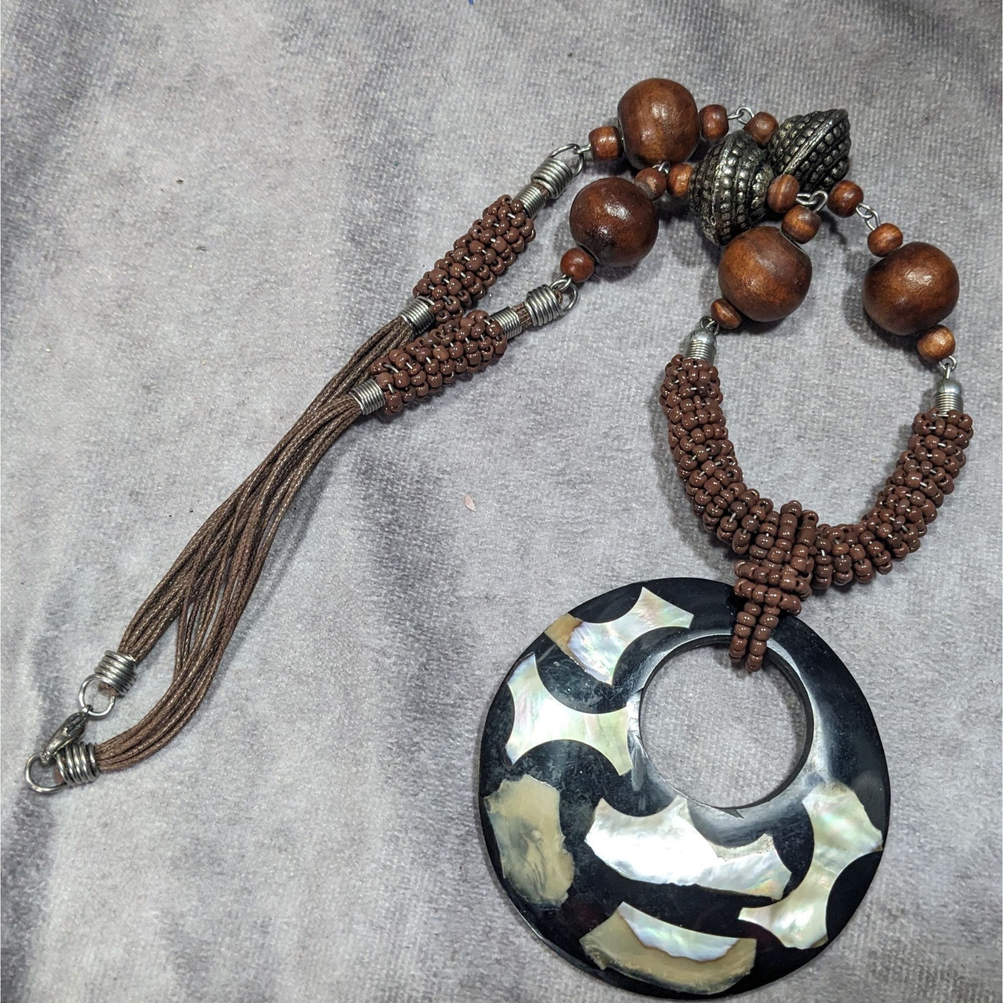 Other Vintage Bohemian Wood And Metal Necklace With Shell Inlay Pe Size ONE SIZE - 6 Thumbnail