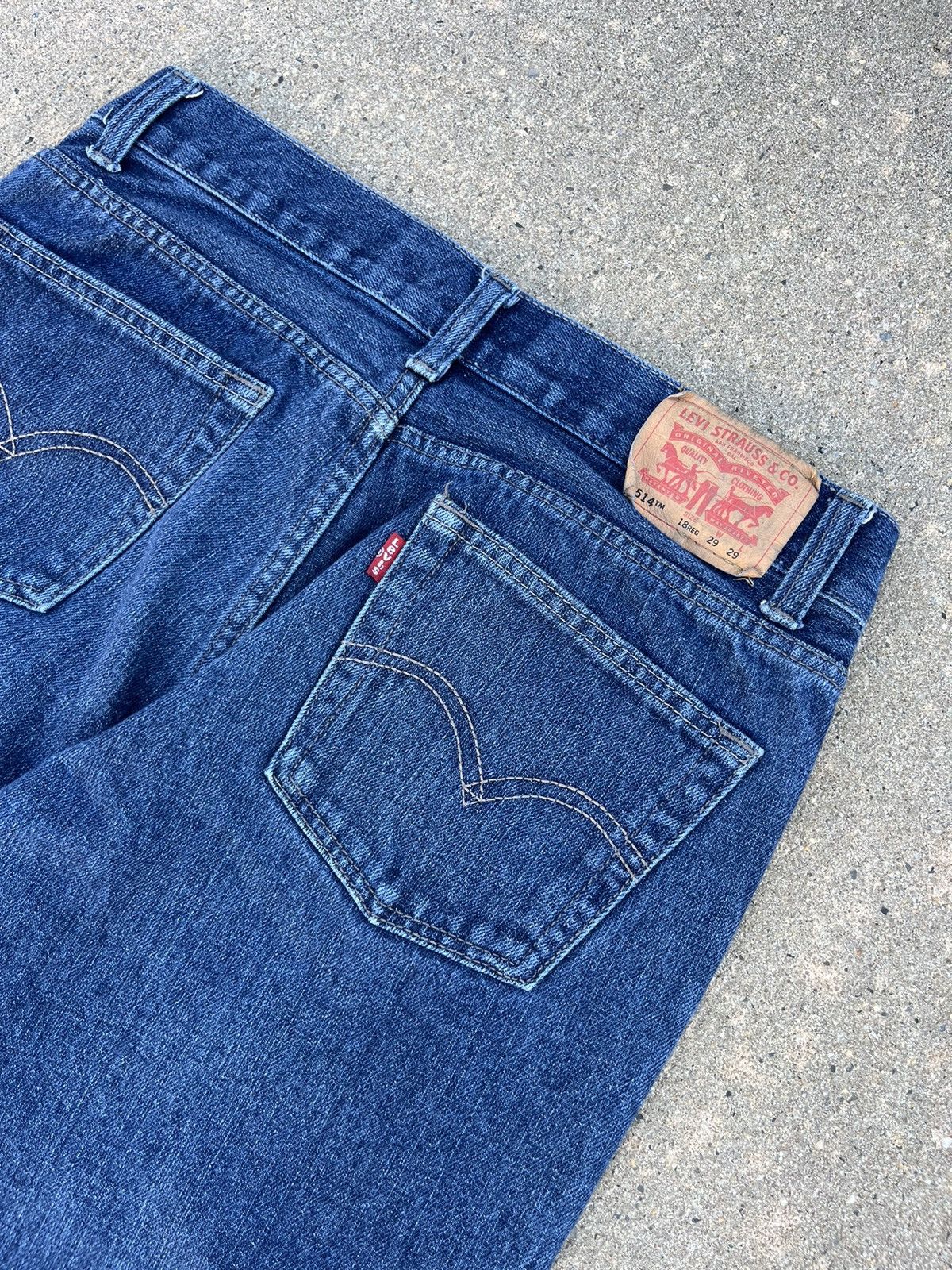 Levi's × Vintage Crazy Vintage 00’s Levi’s 514 Slim Straight Jeans Unisex Size US 29 - 8 Thumbnail