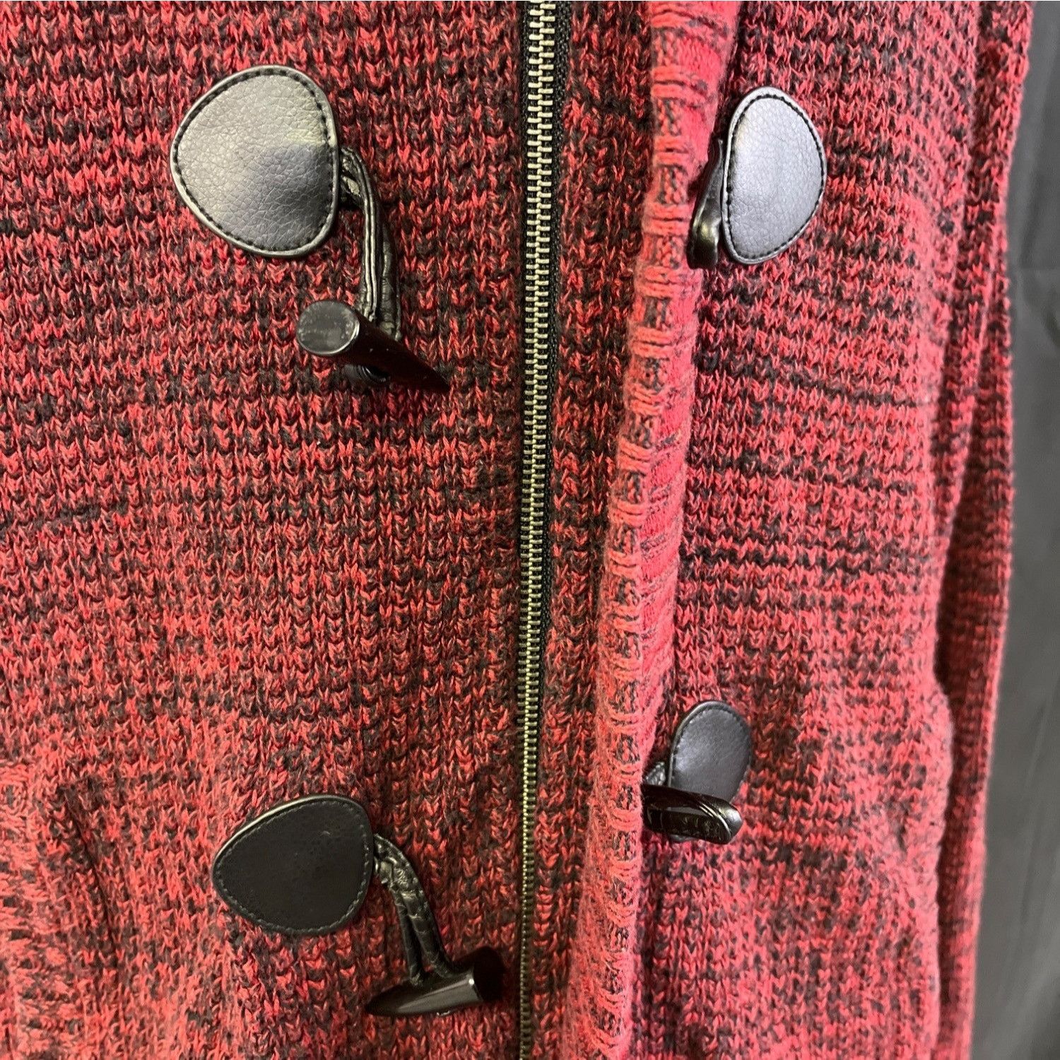 Express Express Men's Red Sweater/Knitted/Zip Up Sized M SKU 4097 Size US M / EU 48-50 / 2 - 4 Thumbnail