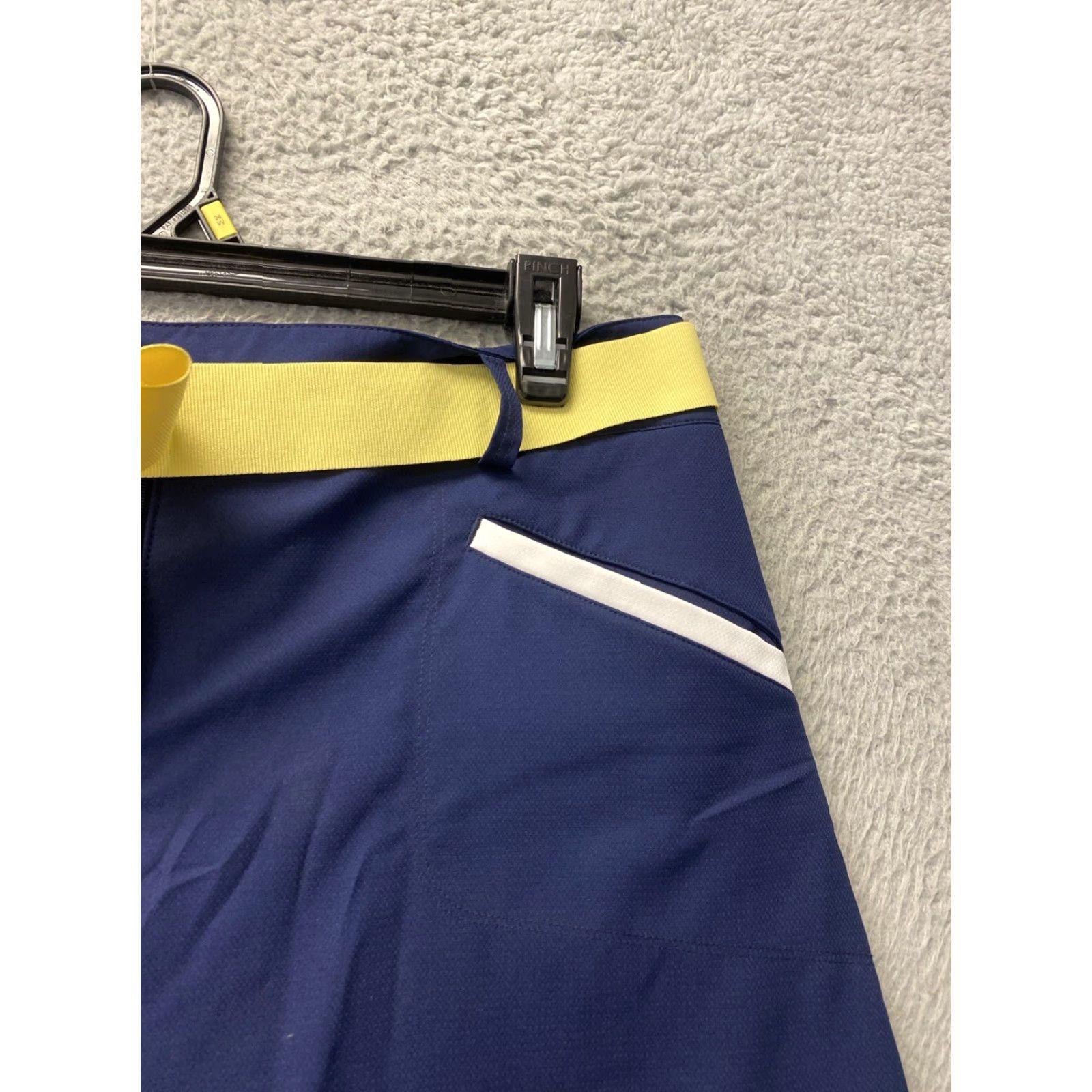 Izod Izod Golf Skort Women's 8 Navy Pocket Regular Size 8 Skort Womens Golf 103-60 Size ONE SIZE - 3 Thumbnail