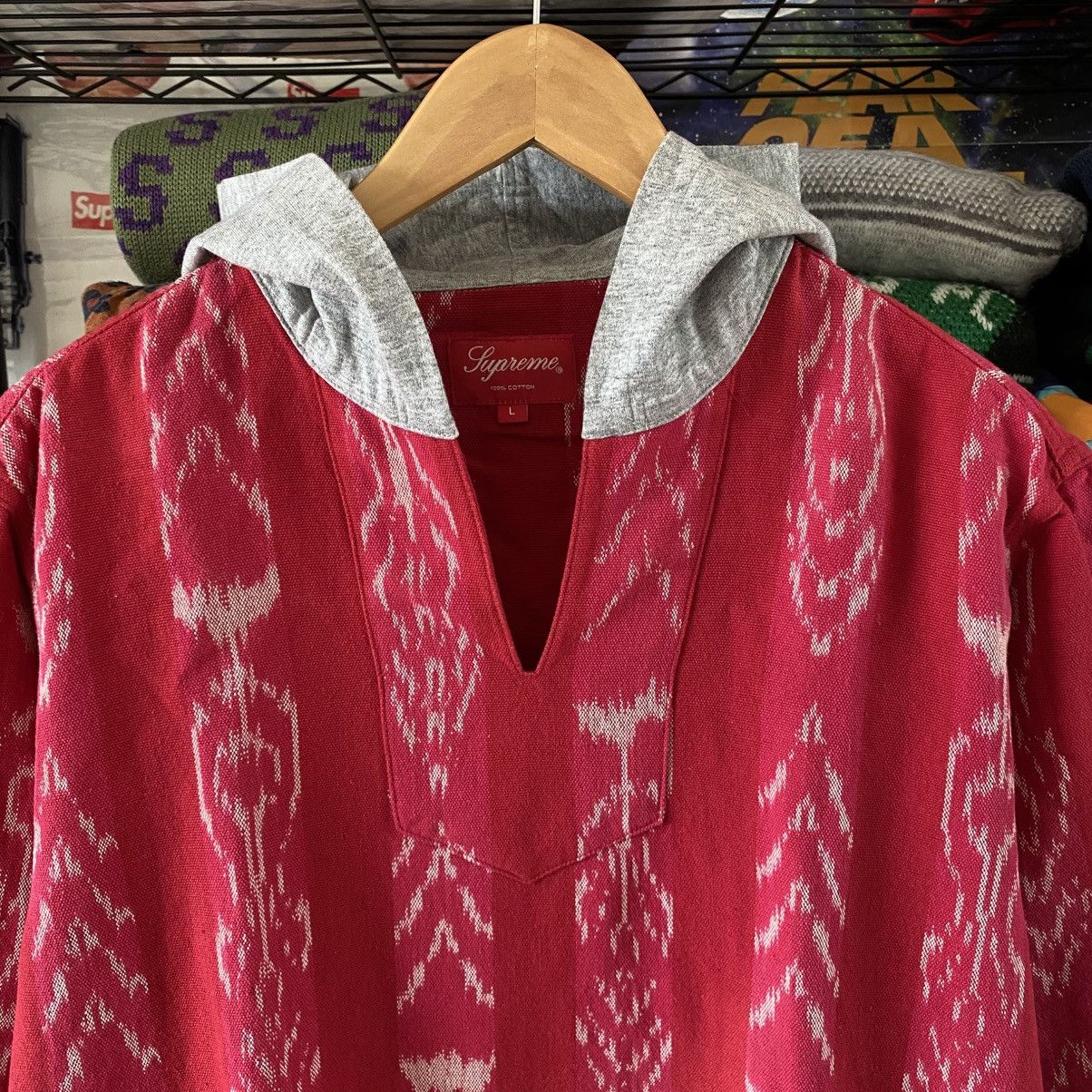 Supreme Supreme Andes Shirt Red 2015 Box Logo Hoodie Drug Rug Size US L / EU 52-54 / 3 - 2 Thumbnail