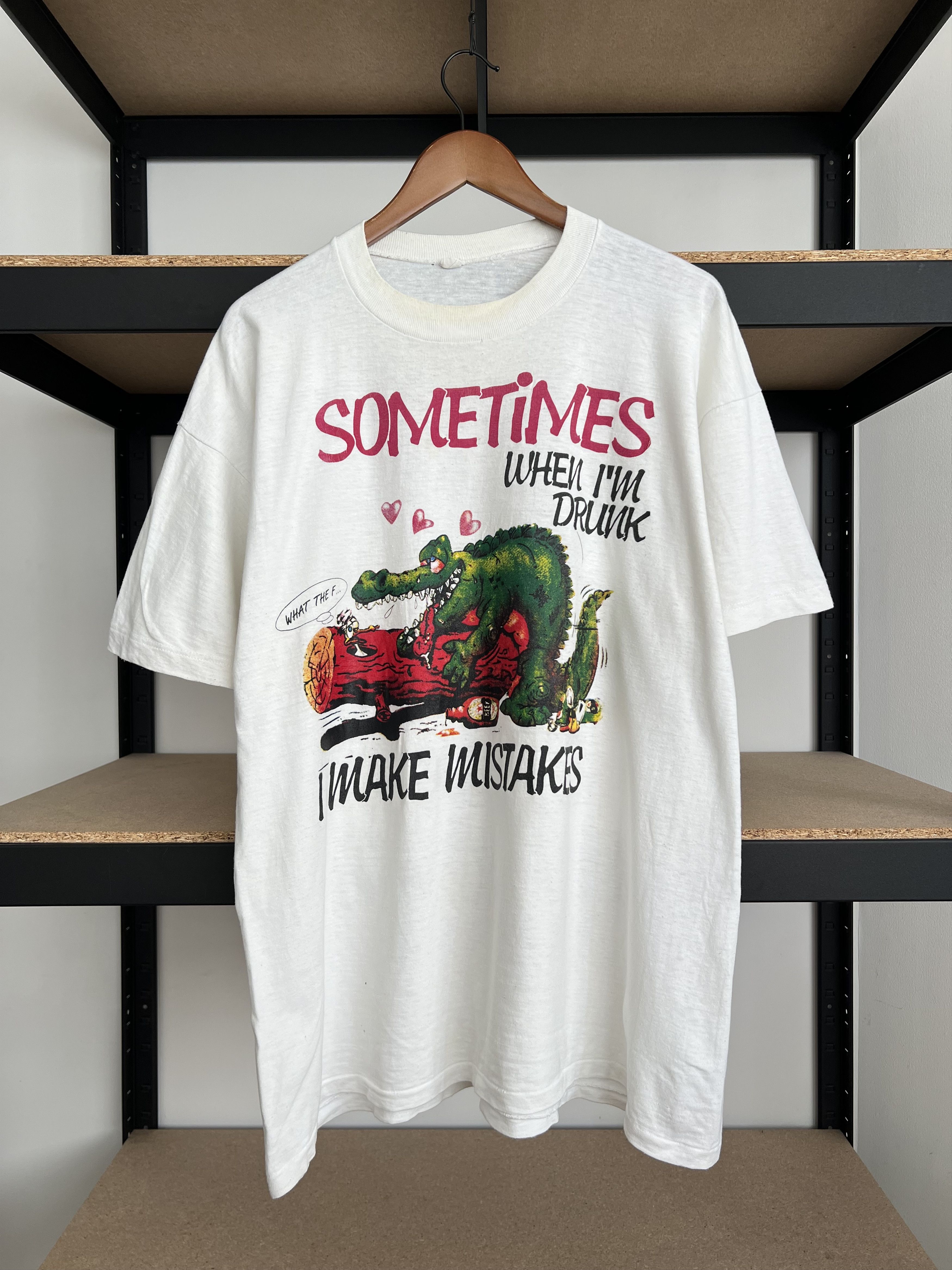 Vintage Vintage 90s Crocodile Sex Positions Kamasutra Funny T-shirt Size US XL / EU 56 / 4 - 1 Thumbnail