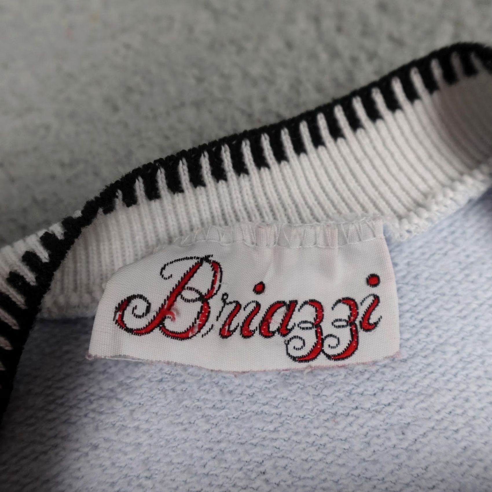 Vintage VINTAGE Briazzi Sweatshirt Womens L Blue Floral Checkerboard Graphic 90s Womens Size L / US 10 / IT 46 - 2 Thumbnail