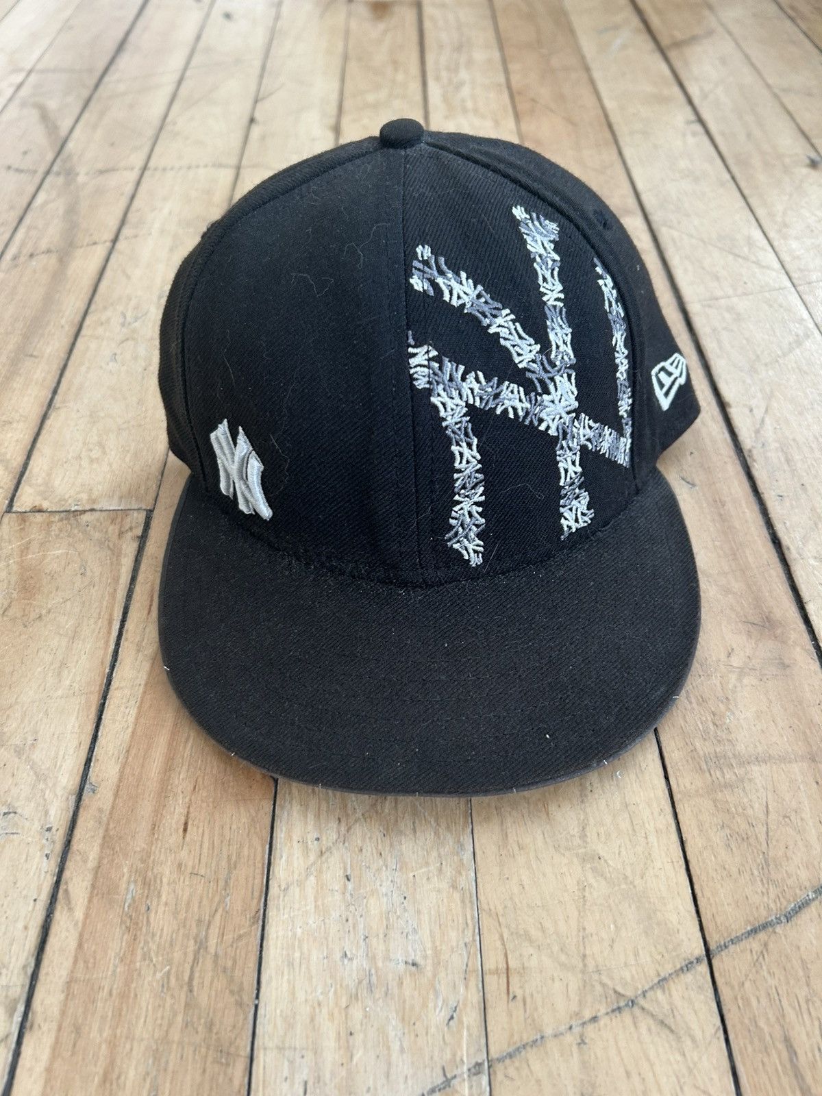 New Era Vintage New Era Yankees Stitched Logo Fitted Cap Size ONE SIZE - 1 Thumbnail