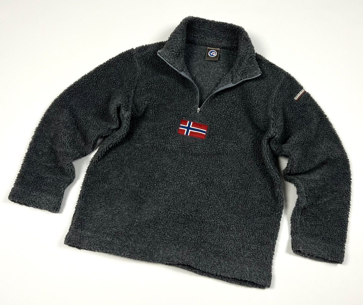 Napapijri × Vintage Vintage Napapijri Grey Casual 1/4 Zip Sherpa Jacket Size M Size US M / EU 48-50 / 2 - 1 Thumbnail