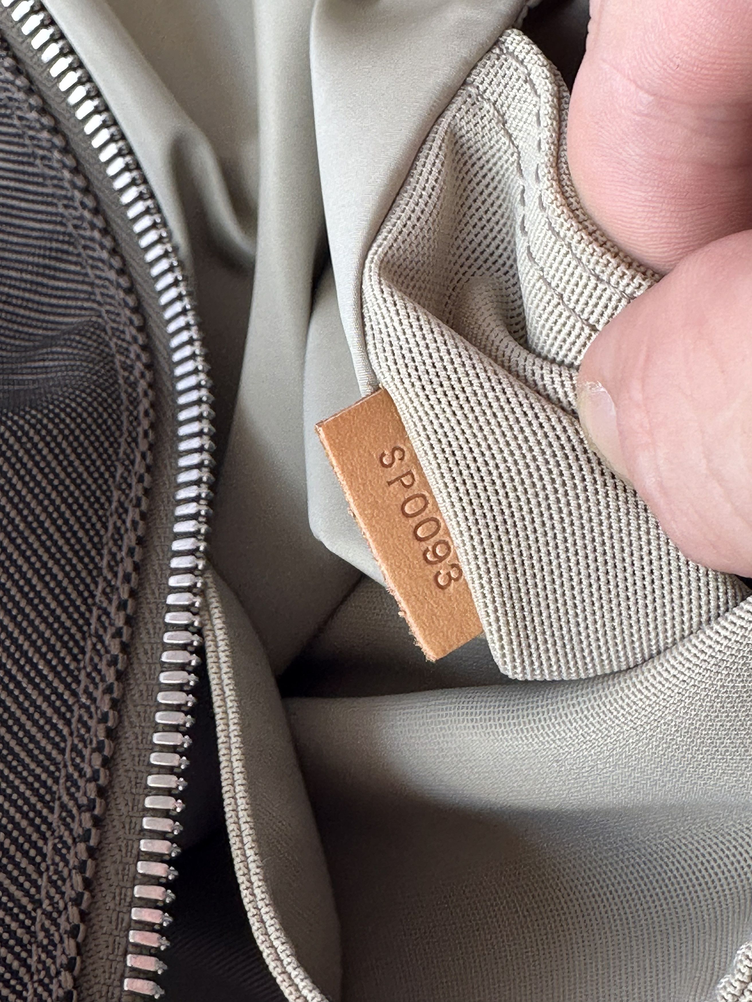 Louis Vuitton Albatros Boston Bag – 2003 – Lightweight Travel Classic Size ONE SIZE - 19 Thumbnail