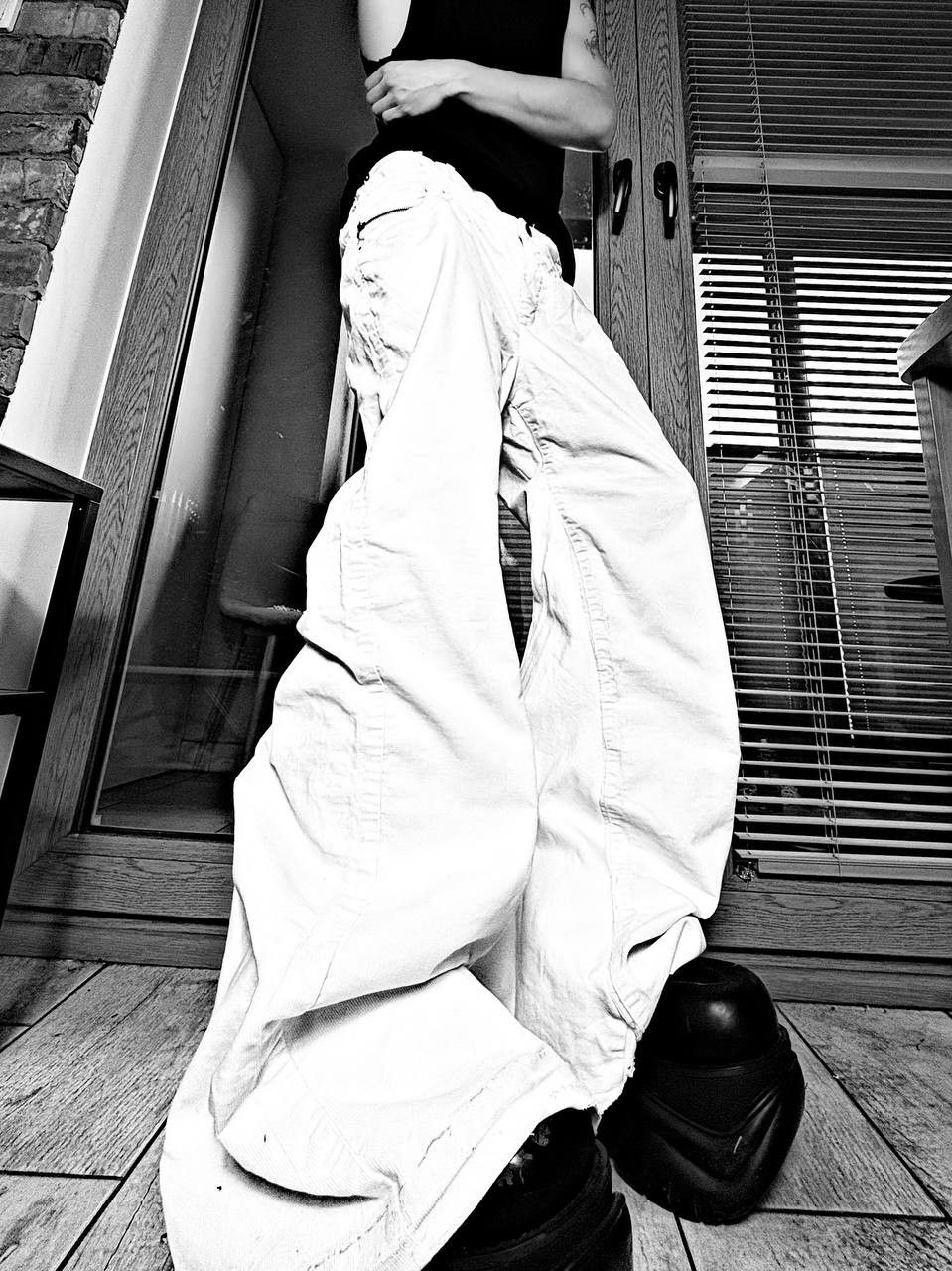 Japanese Brand Custom white Baggy Distressed Jeans Painted Wide Leg Size US 31 - 2 Thumbnail