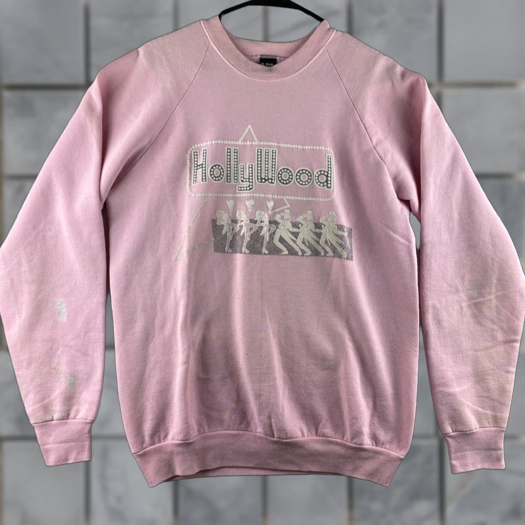 Vintage VINTAGE Hollywood Sweater Womens XL Pink 90s Fleece Pullover Casual Regular 90s Womens Pullover Sweater Pink USA Made Logo Knit Size XL / US 12-14 / IT 48-50 - 1 Thumbnail