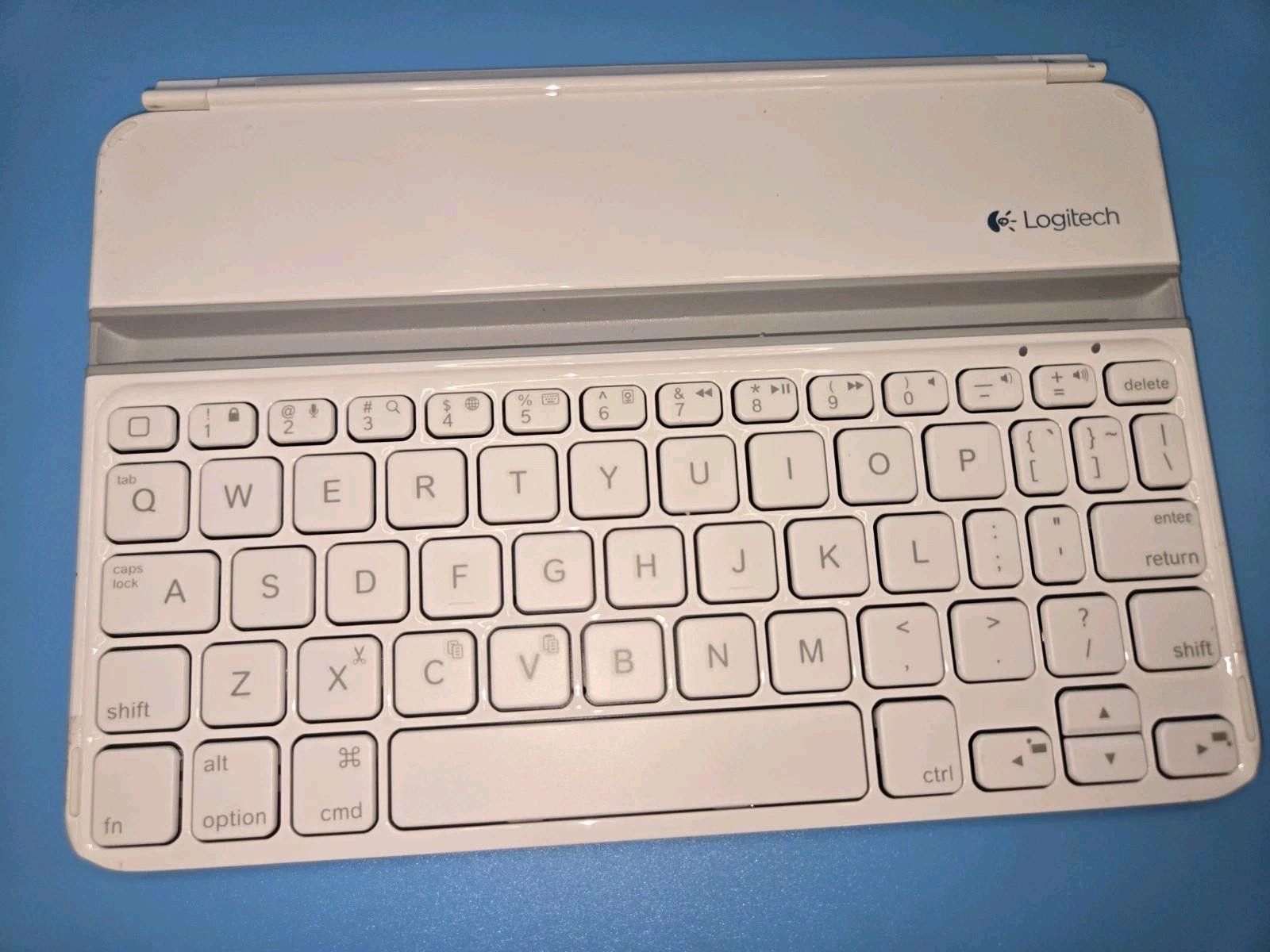 Other Logitech Ultraslim Keyboard 10", Rechargeable for iPad Mini Size ONE SIZE - 6 Thumbnail