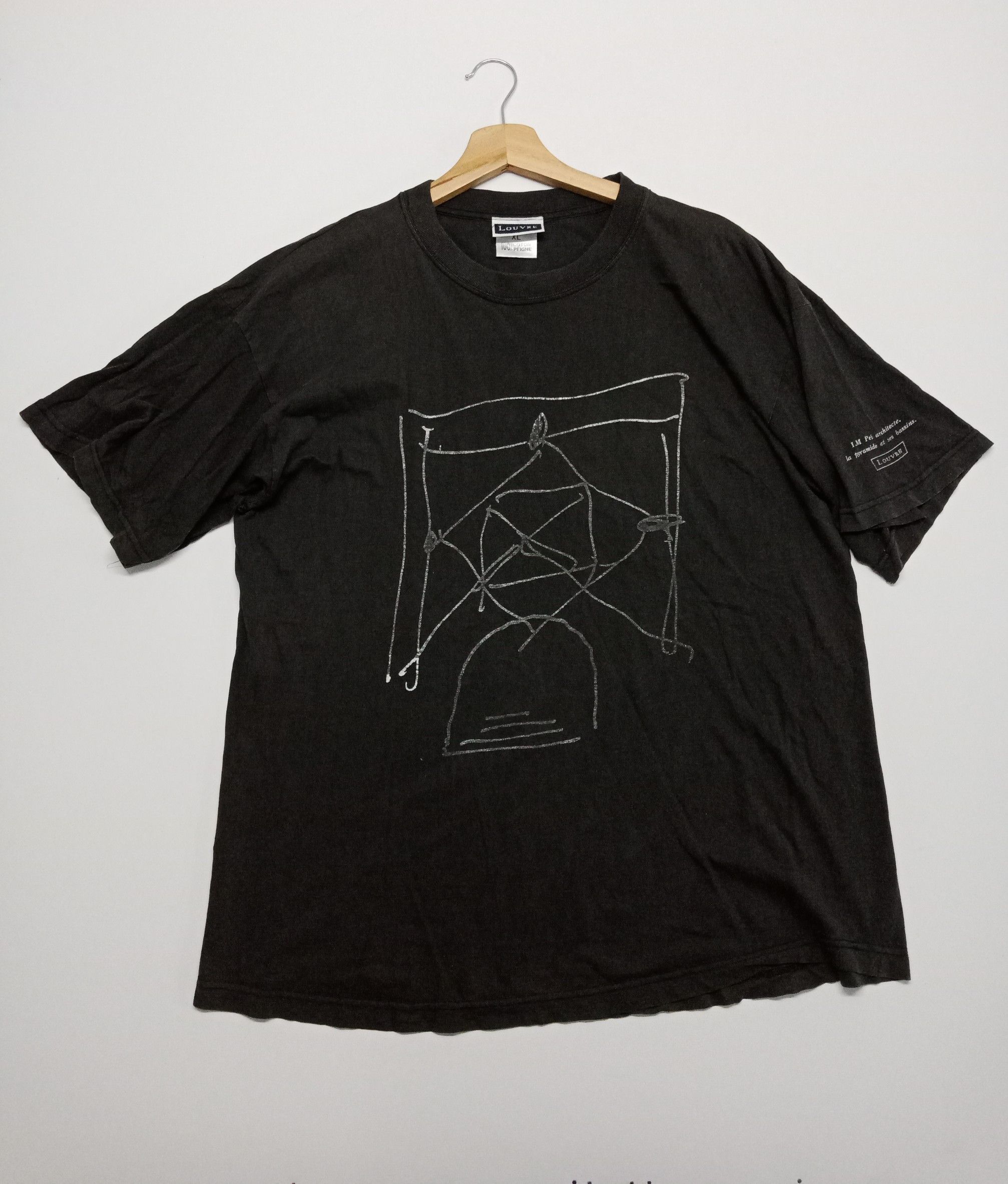 Arts & Science Vintage Louvre Architect Pyramids #D Size US L / EU 52-54 / 3 - 1 Thumbnail
