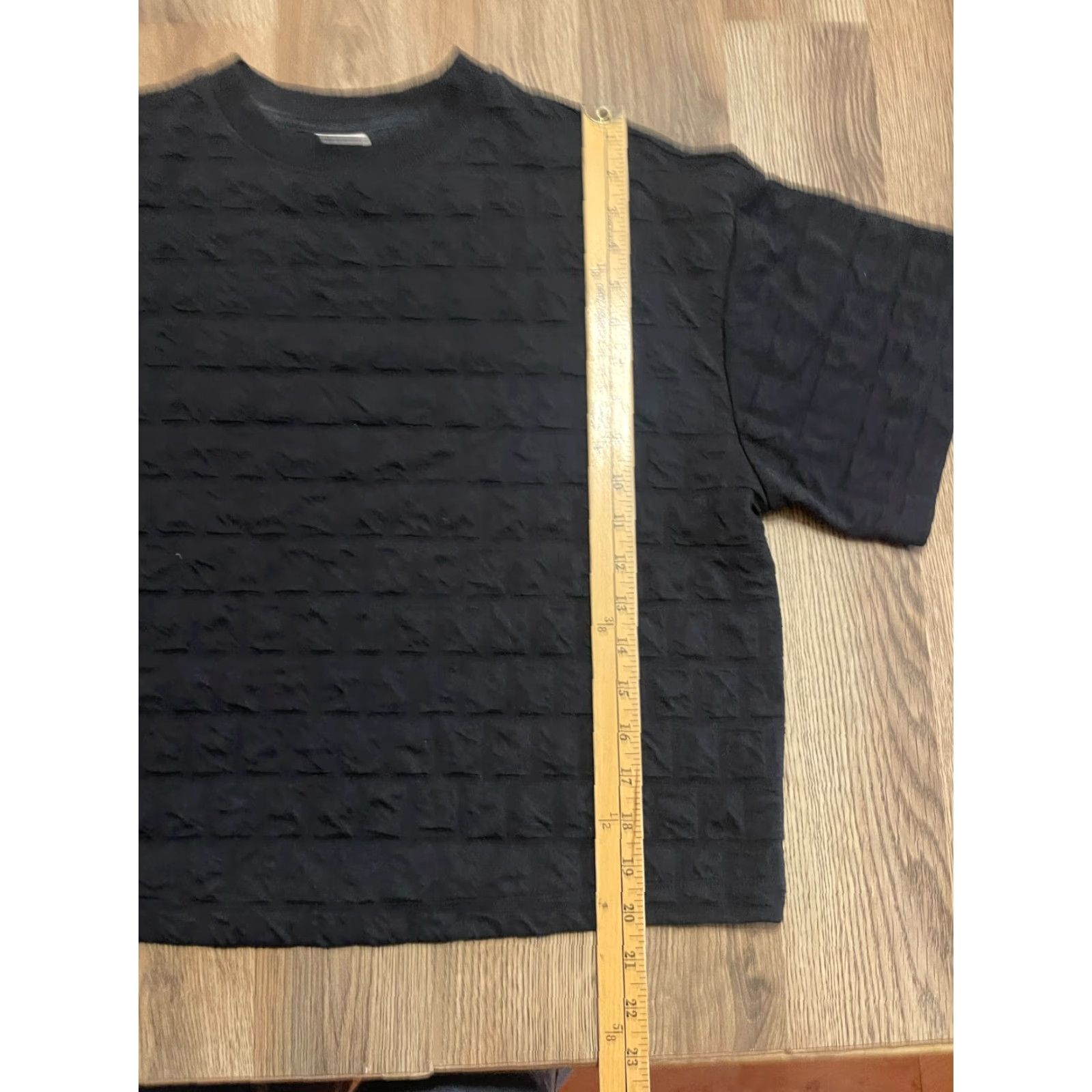 Vintage A New Day Shirt Women’s Size Small Black Textured Short Sleeve Shirt Casual Modern Version: T-Shirt (No N/A) Size S / US 4 / IT 40 - 6 Thumbnail