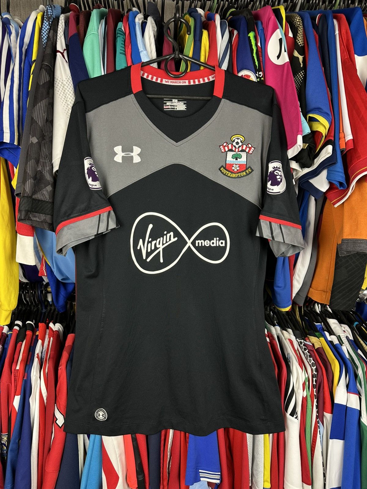 Under Armour Under Armour Southampton Long #7 Away Jersey Shirt 2016/17 Size US L / EU 52-54 / 3 - 1 Thumbnail