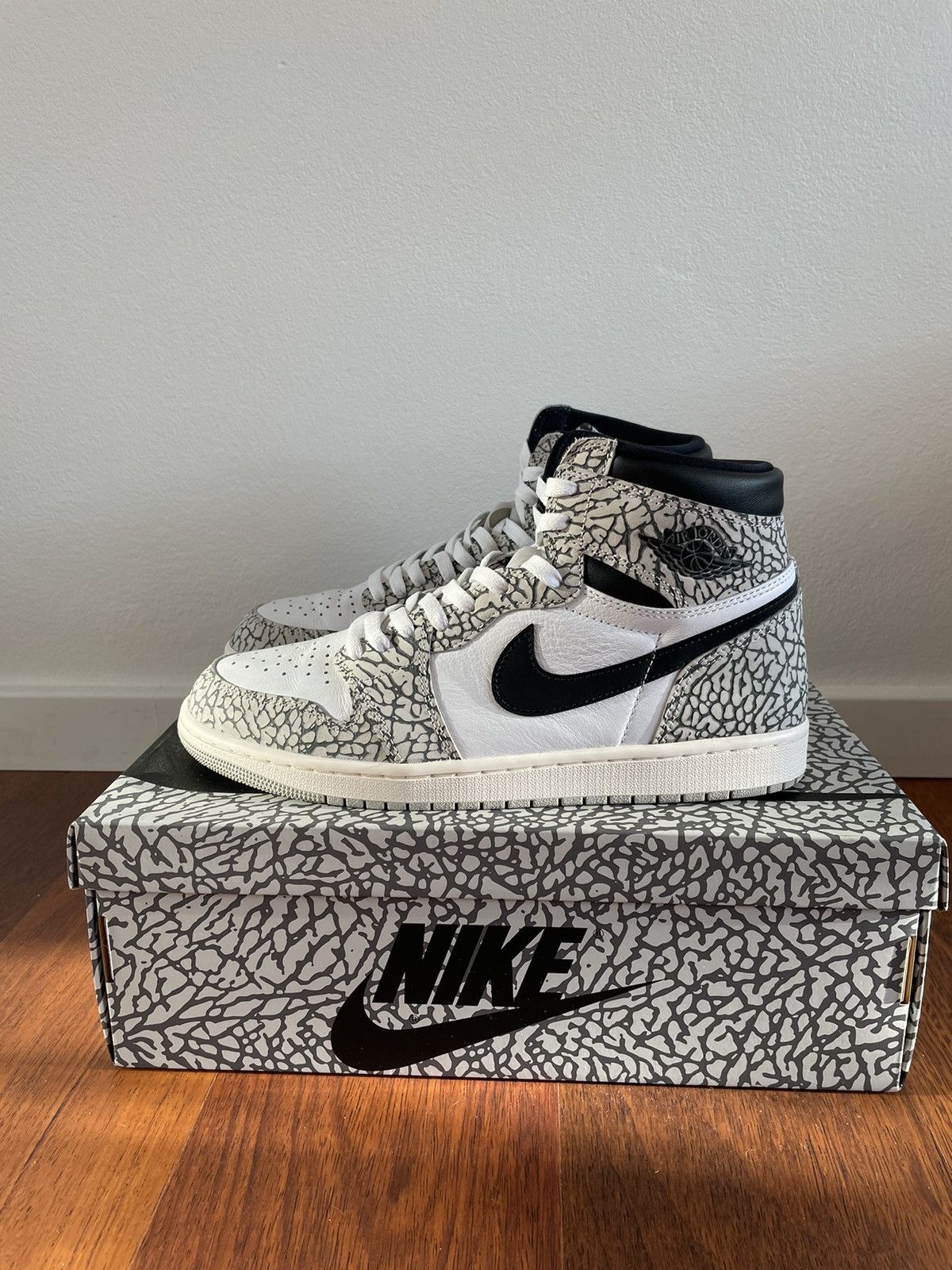 image of Jordan Nike Air Jordan 1 High OG White Cement Us11 Shoes in Cement Grey, Men's