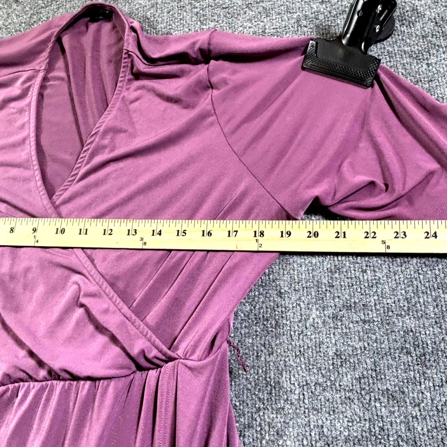 Torrid Torrid Wrap Dress Women's Midi Pockets Short Sleeves Pleated Wedding Purple Surplice Neck 1 Adult Womens Size XS / US 0-2 / IT 36-38 - 2 Thumbnail