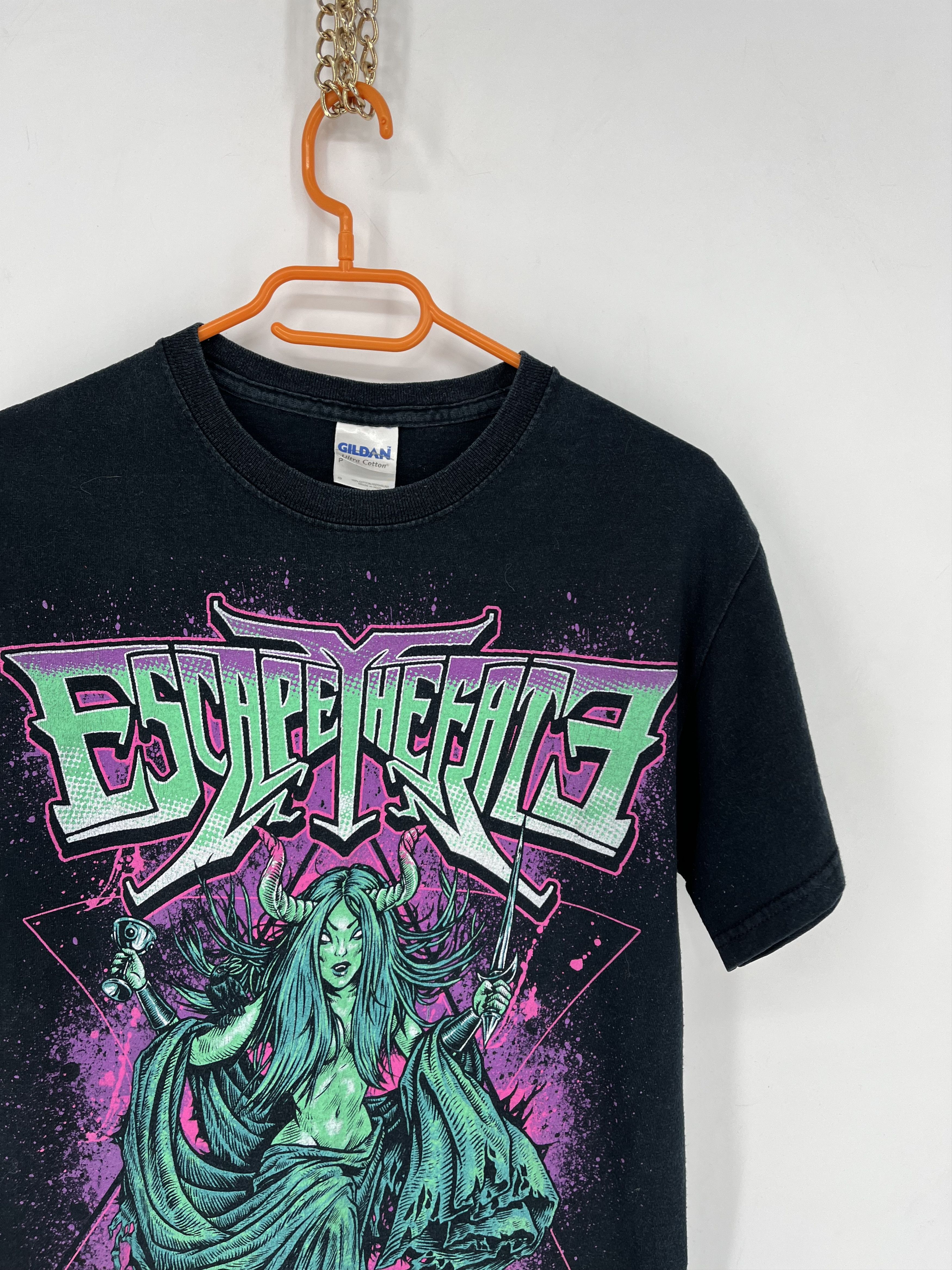 Band Tees America Rock Metal Band Escape The Fate T-shirt Size US S / EU 44-46 / 1 - 6 Thumbnail