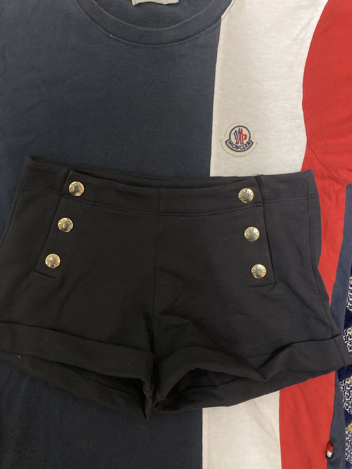 Moncler Moncler short pant Size US 26 / EU 42 - 12 Thumbnail