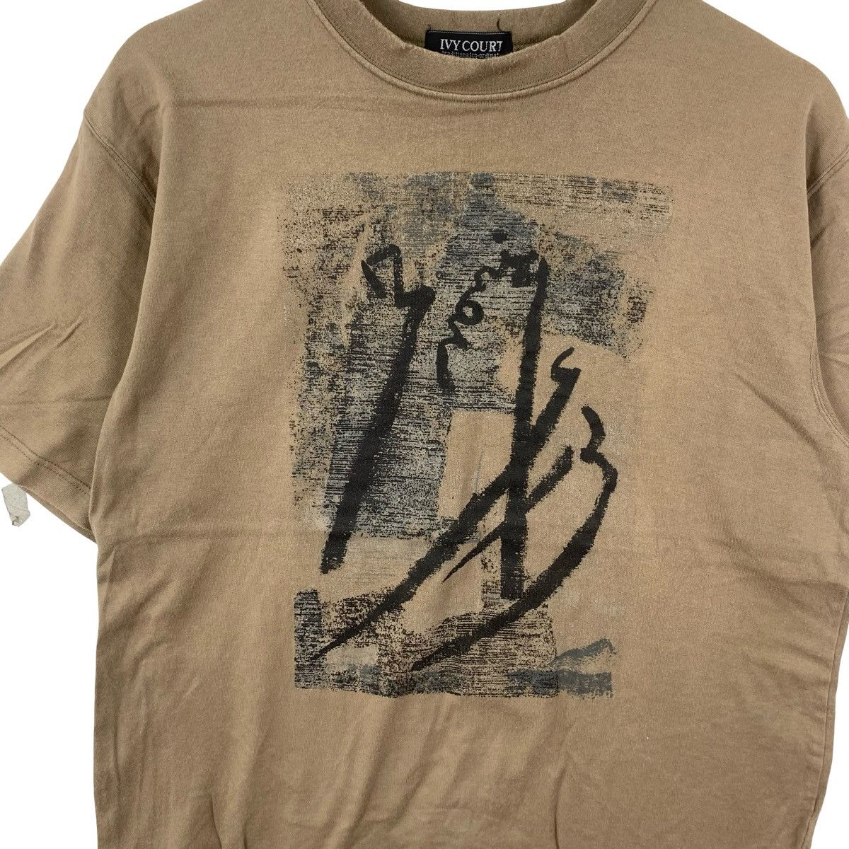 Vintage Vintage IVY COURT Traditional Art Abstract Design Tee Size US L / EU 52-54 / 3 - 5 Thumbnail