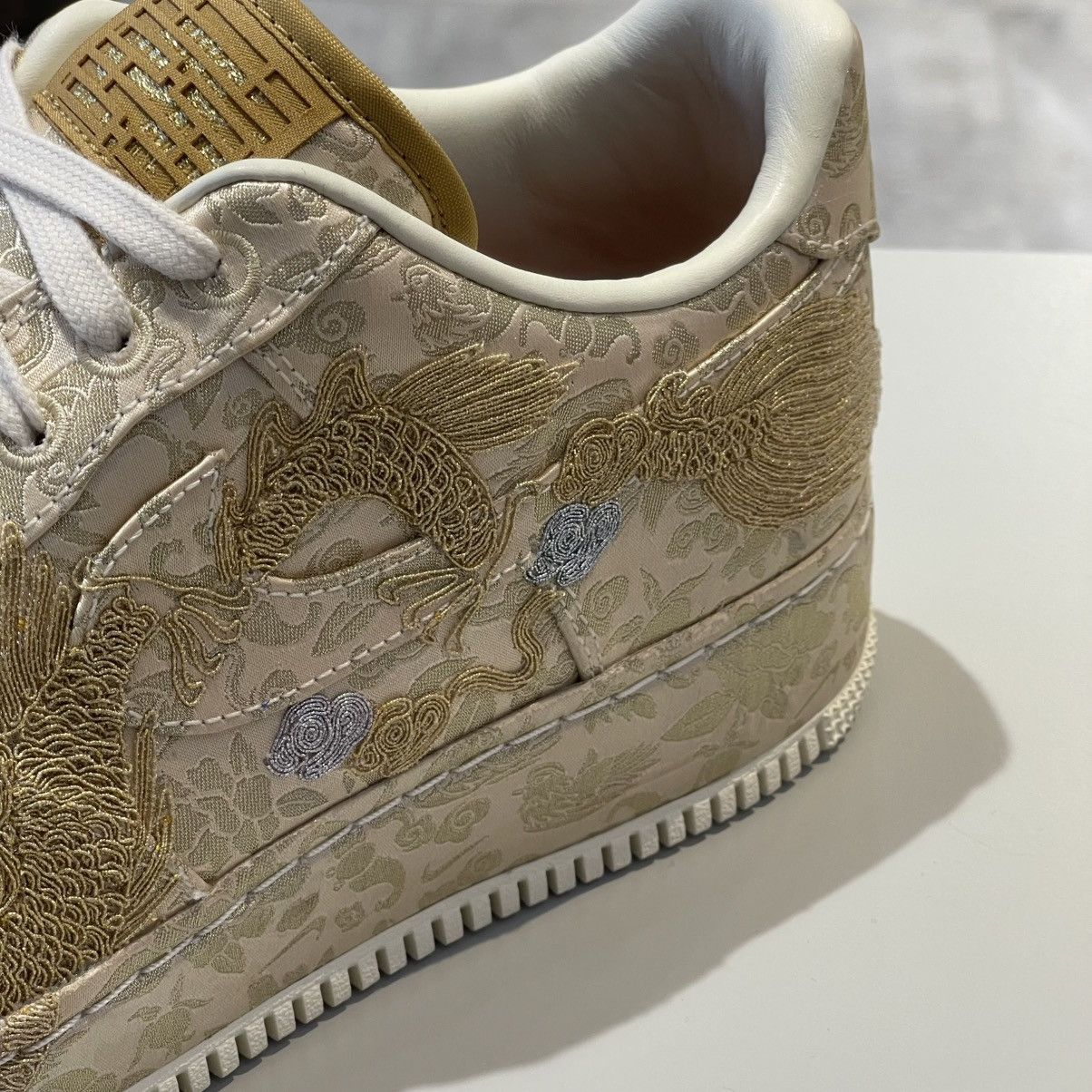 Nike Nike Air Force 1 Low Year of the Dragon (2024) Size US 9.5 / EU 42-43 - 18 Thumbnail