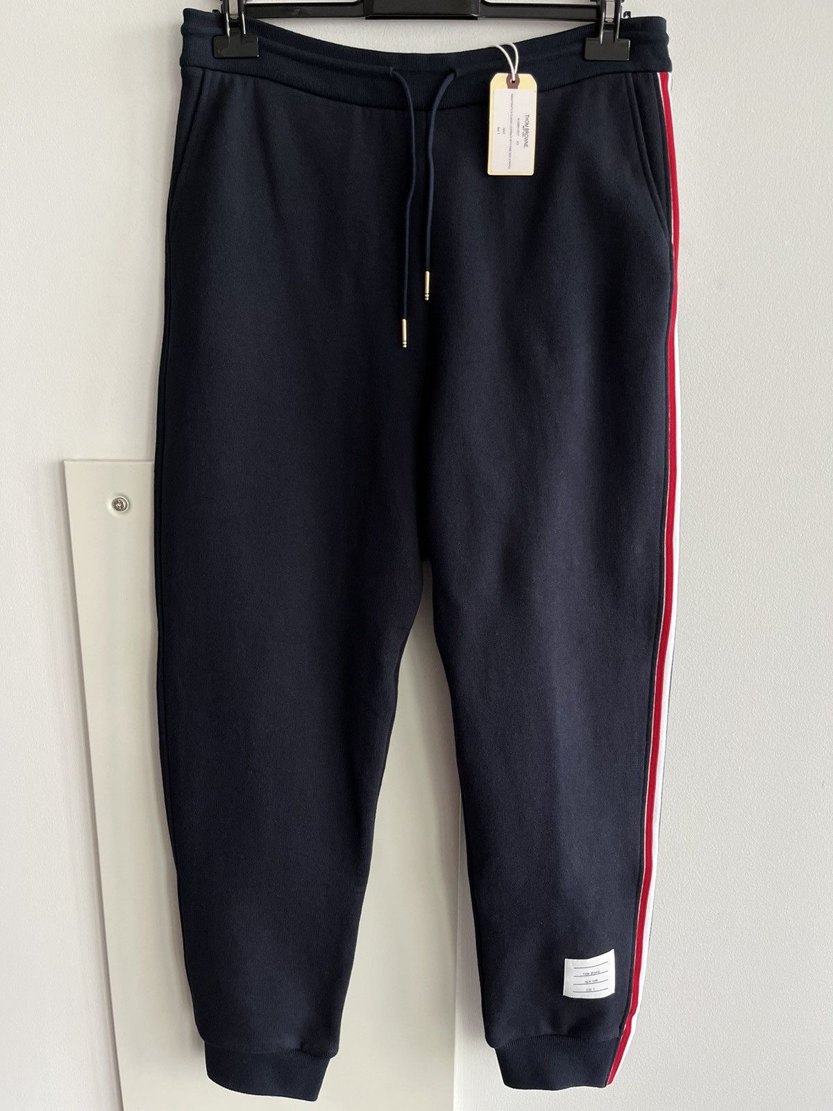 Thom Browne Brand New Iconic Thom Browne Logo Sweatpants Size US 34 / EU 50 - 1 Thumbnail