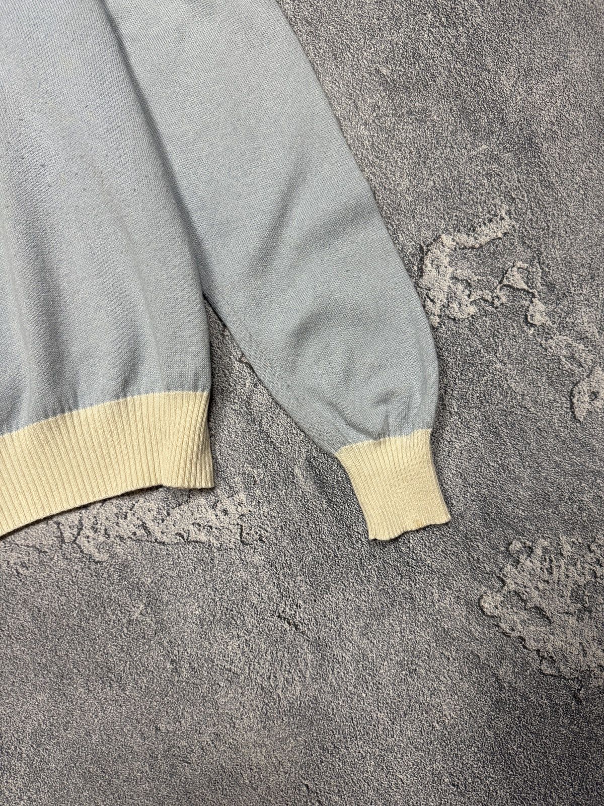 Corneliani CORNELIANI V-NECK WOOL SWEATER Size US L / EU 52-54 / 3 - 3 Thumbnail