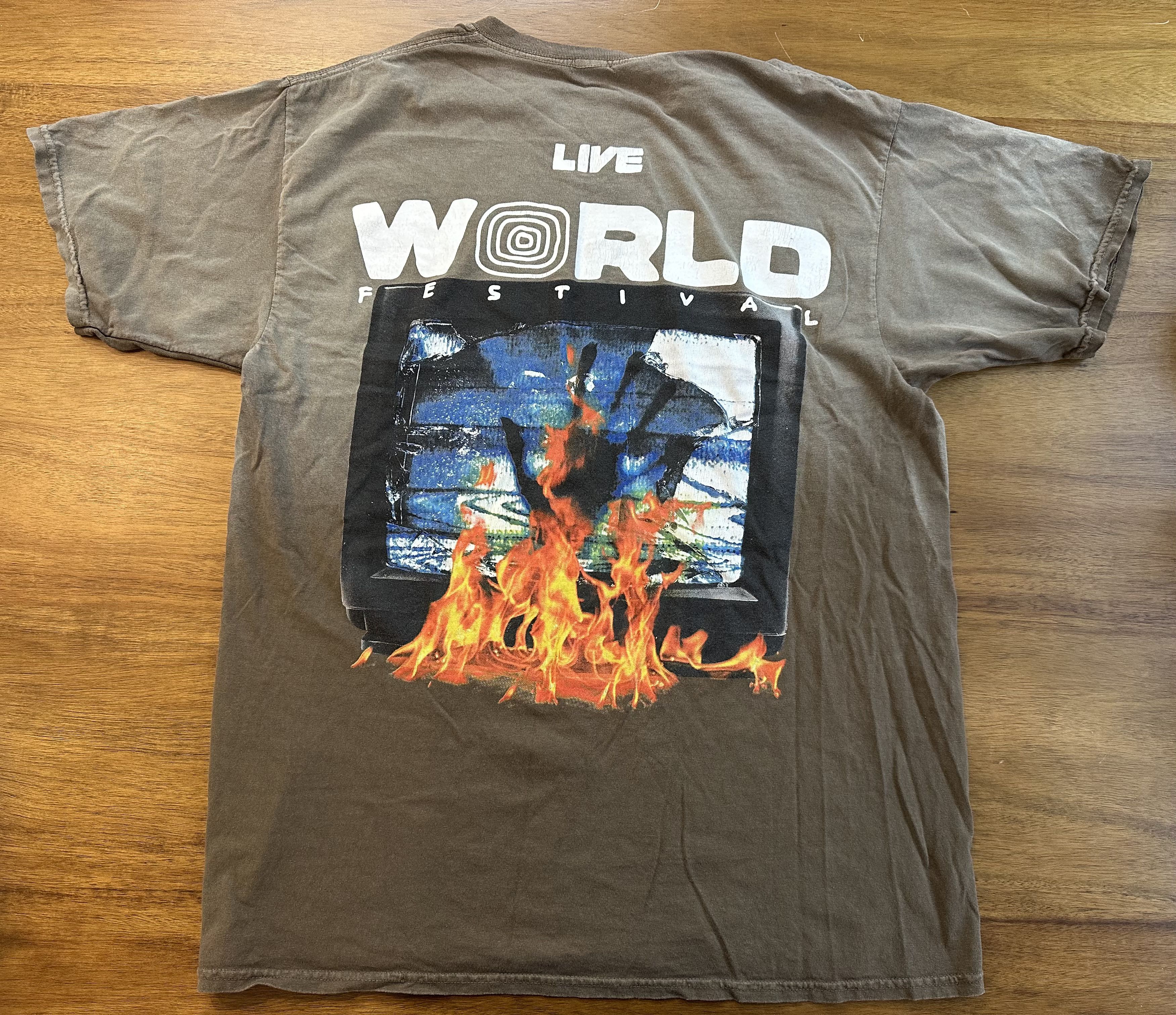 Travis Scott Travis Scott Astroworld Houston TX 2019 Tee Size US L / EU 52-54 / 3 - 2 Thumbnail