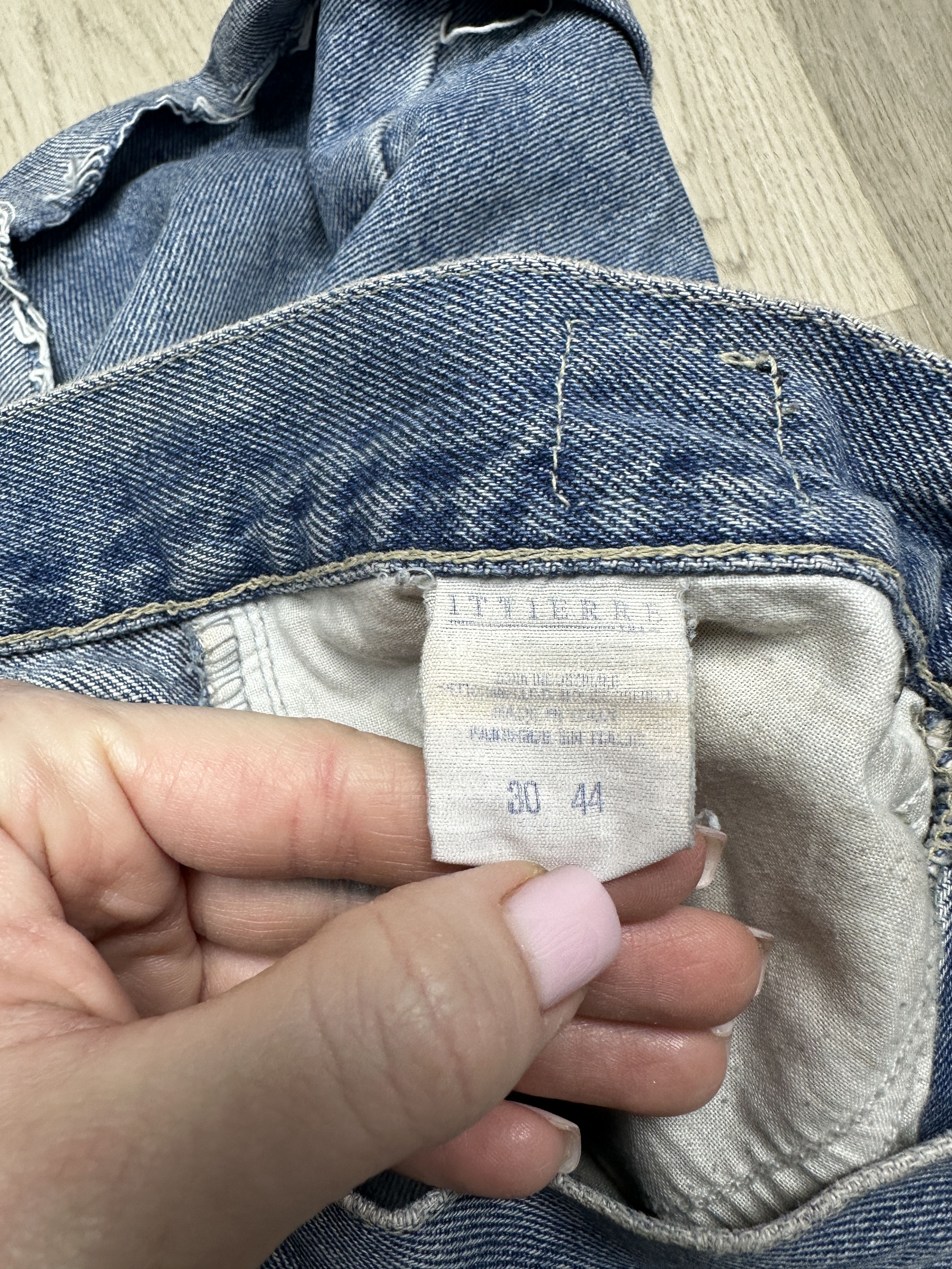 Versace Versace 90s Vintage Denim Shorts Cropped Pants Size 30" / US 8 / IT 44 - 11 Thumbnail