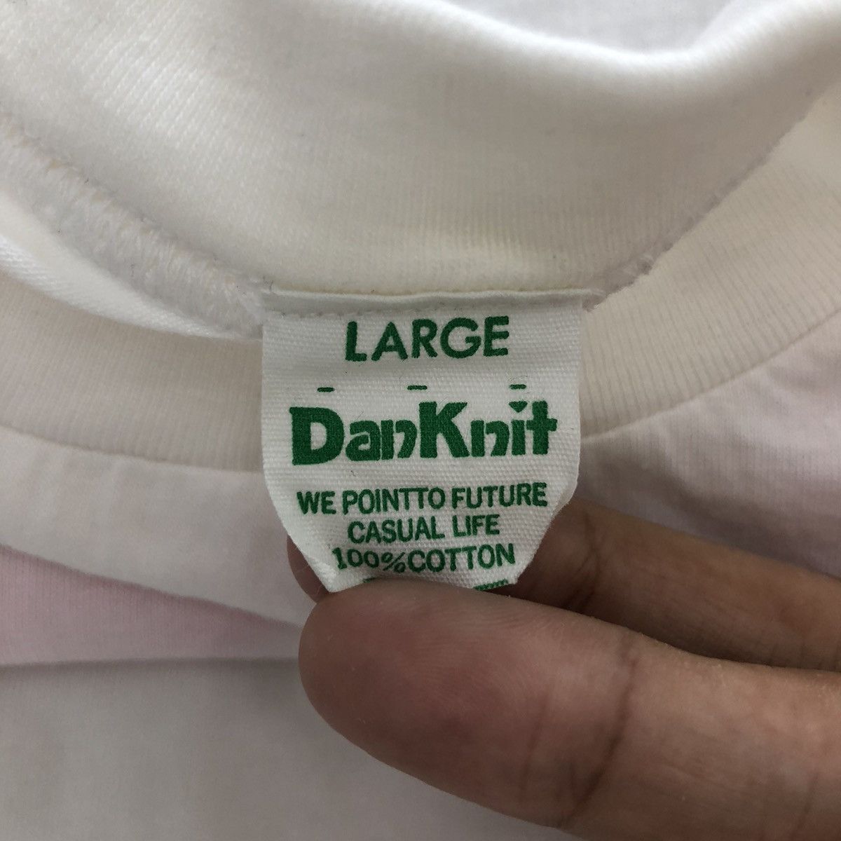 Vintage Vintage 80s HOA DanKnit Tag T-Shirt Vintage Clothing Size L Size US L / EU 52-54 / 3 - 4 Thumbnail