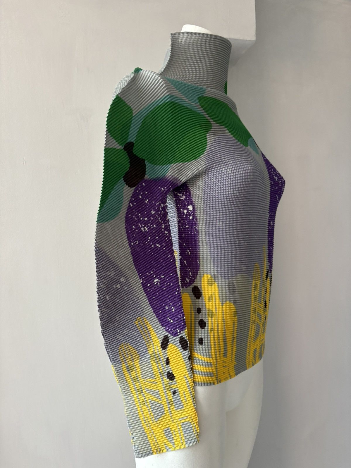 Issey Miyake Issey Miyake flowerpot top Size M / US 6-8 / IT 42-44 - 14 Thumbnail