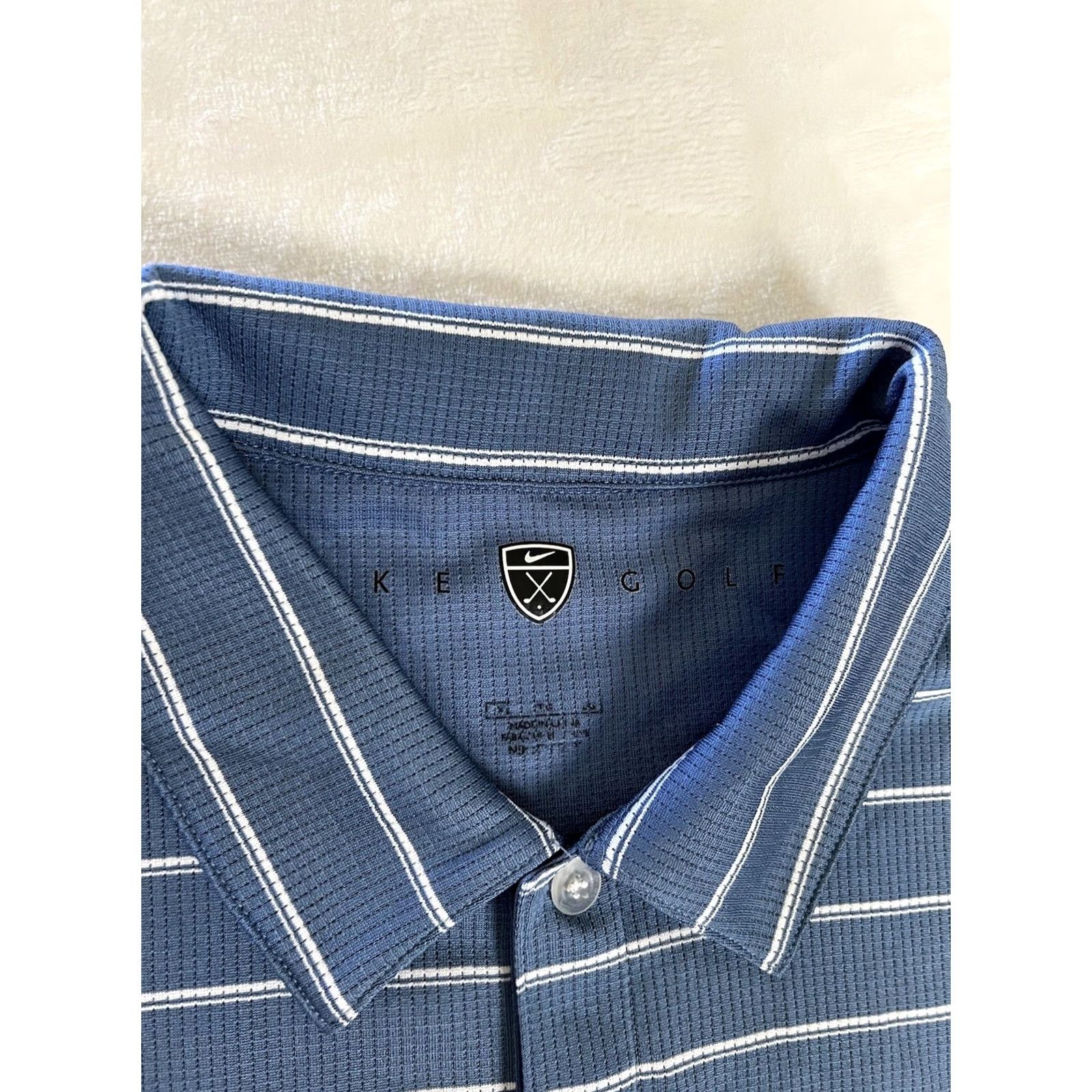 Nike VINTAGE Nike Golf Polo Shirt XL Blue White Striped Men Short Sleeve Collared 90s Sports Logo Golf Mens Size US XL / EU 56 / 4 - 2 Thumbnail