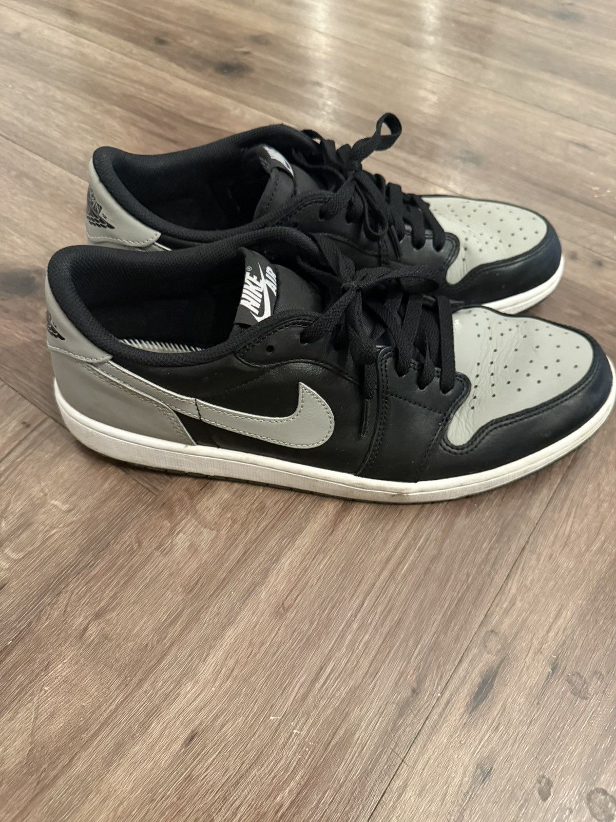 Nike Jordan 1 Low og shadow 2024 Size US 13 / EU 46 - 1 Thumbnail