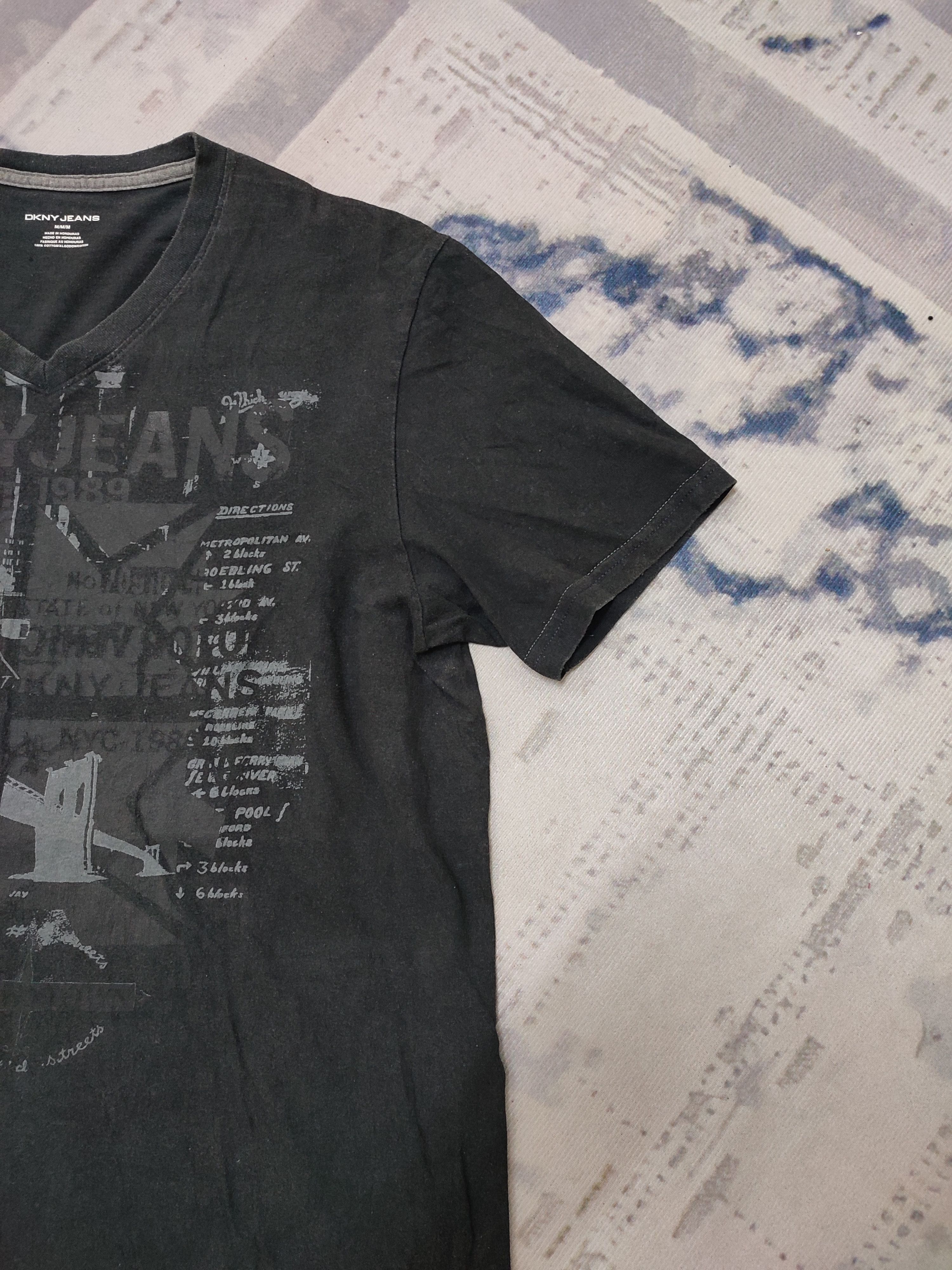 Affliction × DKNY × Vintage CRAZY VINTAGE Y2K DKNY V NECK TEE RARE Size US M / EU 48-50 / 2 - 4 Thumbnail