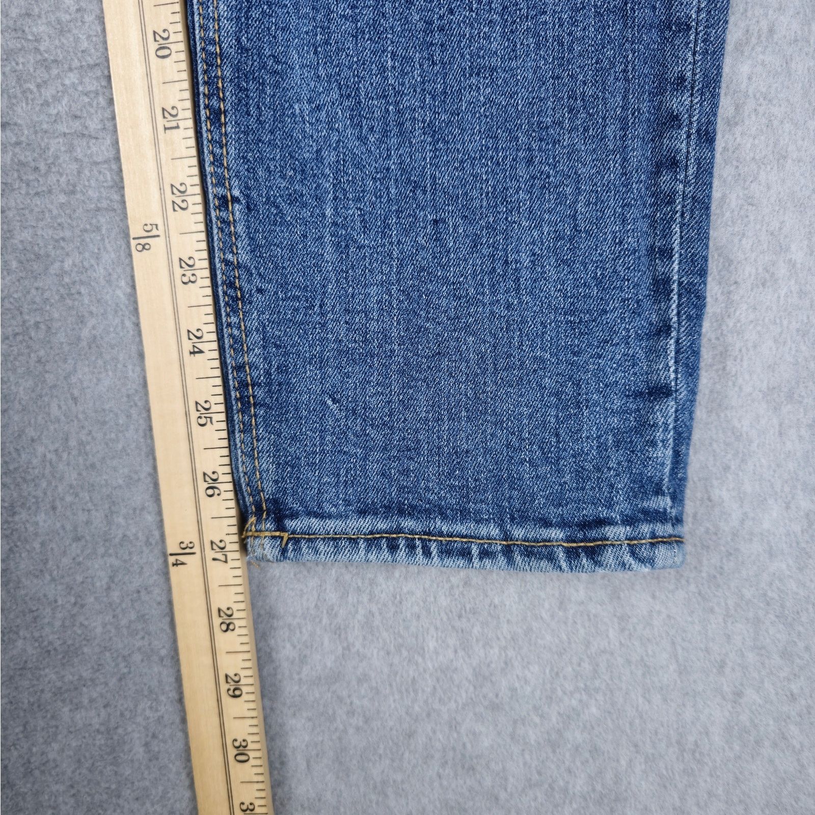 Old Navy Old Navy 4 Sky Hi Straight Button Fly Ripped Jeans 27x27 Size 27" / US 4 / IT 40 - 15 Thumbnail