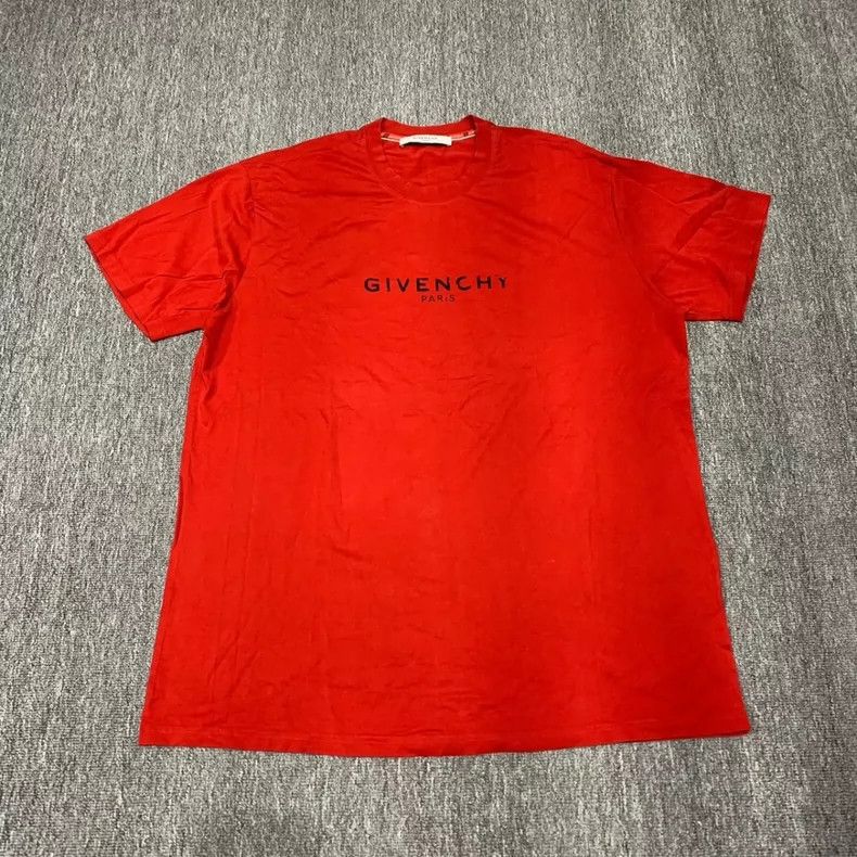 Givenchy Givenchy Red Destroyed Logo Short Sleeve / L Size / Size US L / EU 52-54 / 3 - 1 Thumbnail