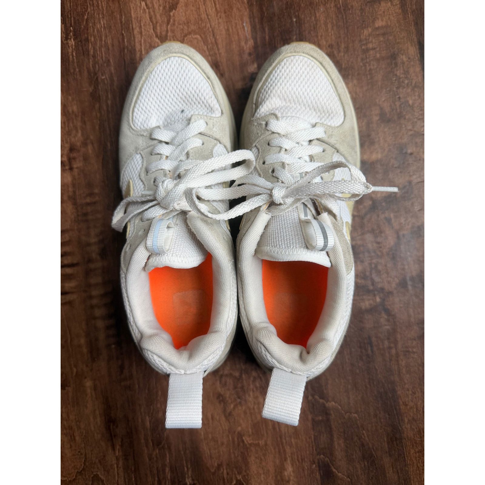 Veja Veja venturi alveomesh sneaker in white women's 7 Size US 7 / IT 37 - 2 Thumbnail