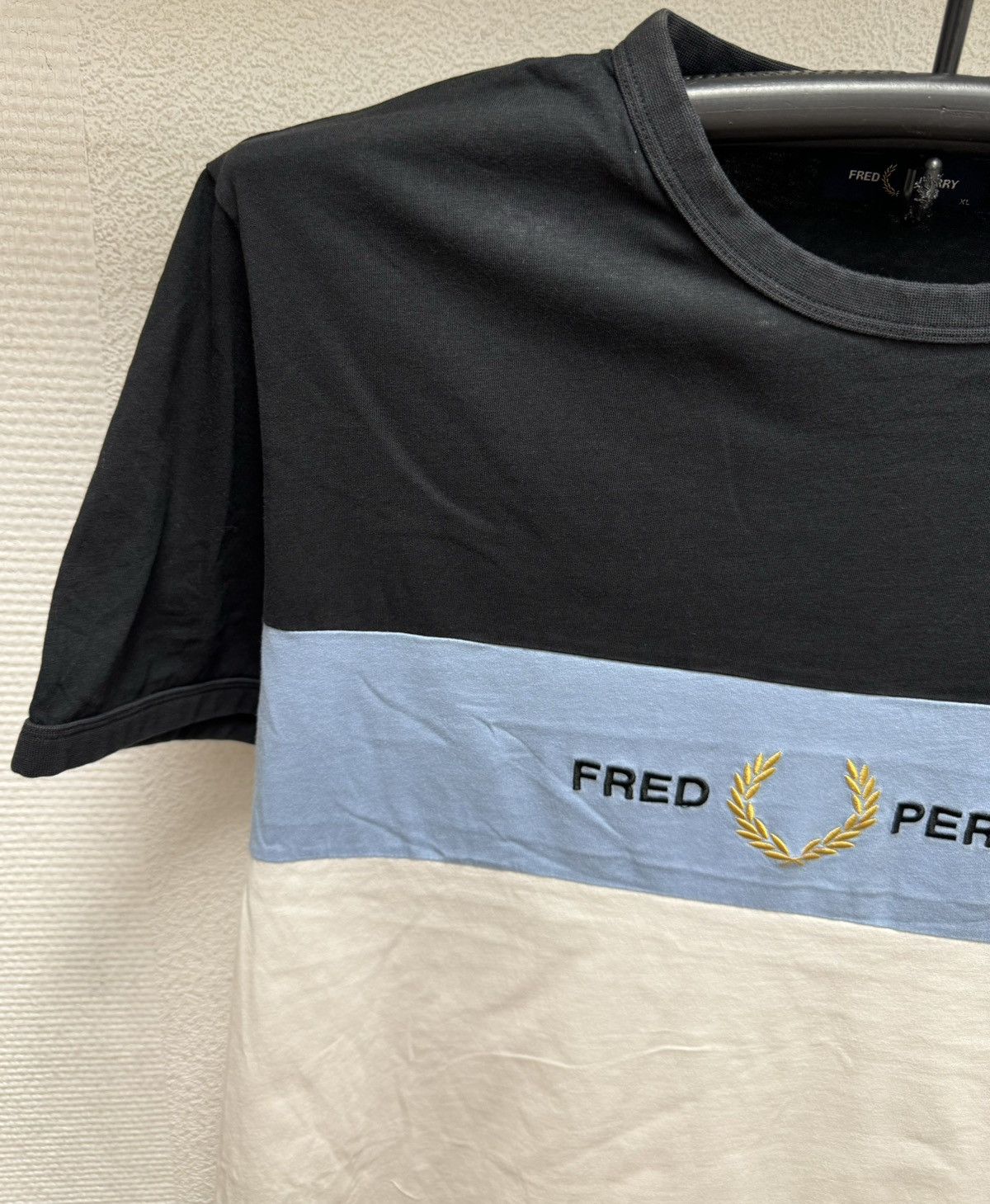 Fred Perry Fred Perry big logo t-shirt casual Xl Size US XL / EU 56 / 4 - 3 Thumbnail