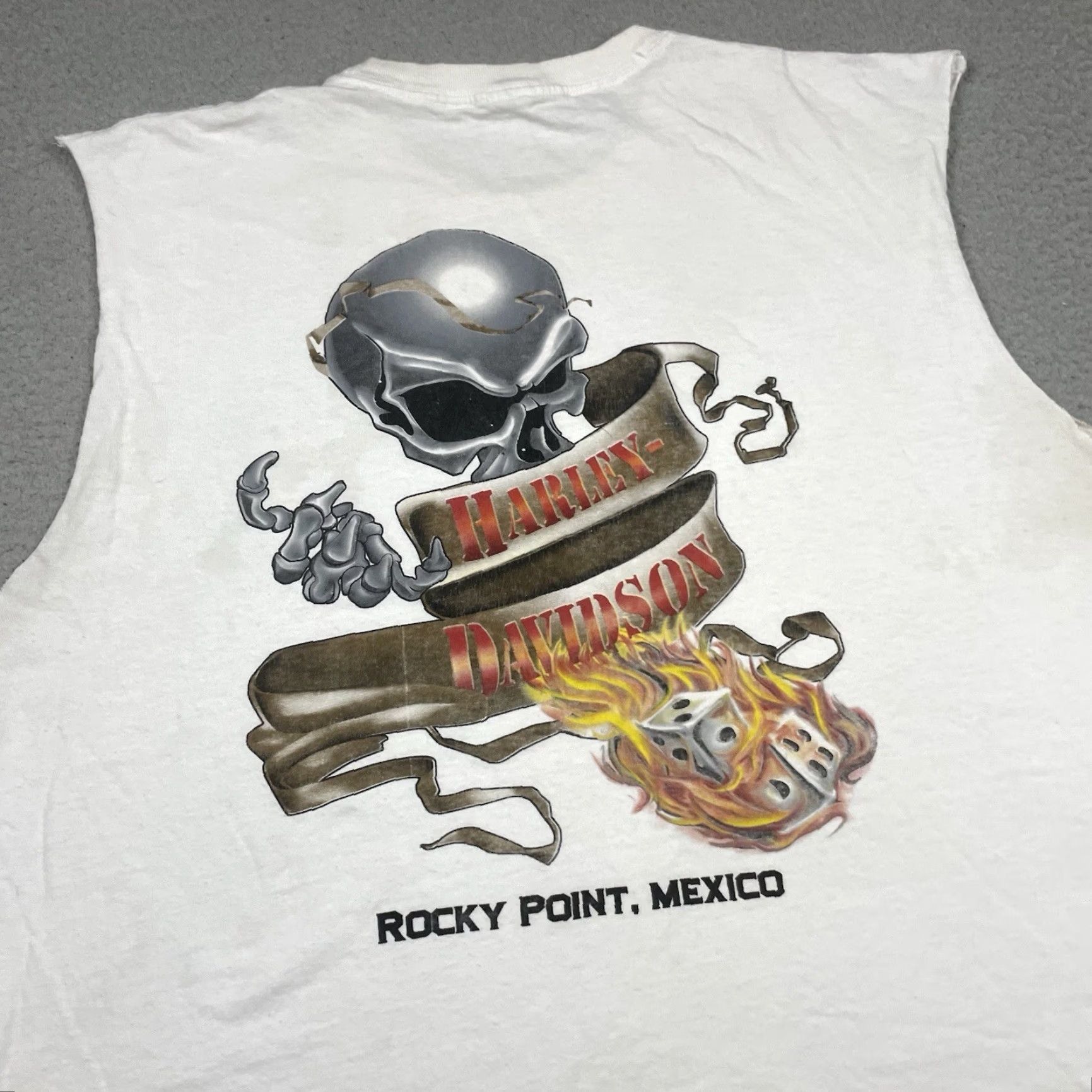 Harley Davidson VINTAGE Harley-Davidson T Shirt Adult XL White Rocky Point Biker Sleeveless Skull Dice Crew Neck Logo Graphic Print Men Size US XL / EU 56 / 4 - 2 Thumbnail