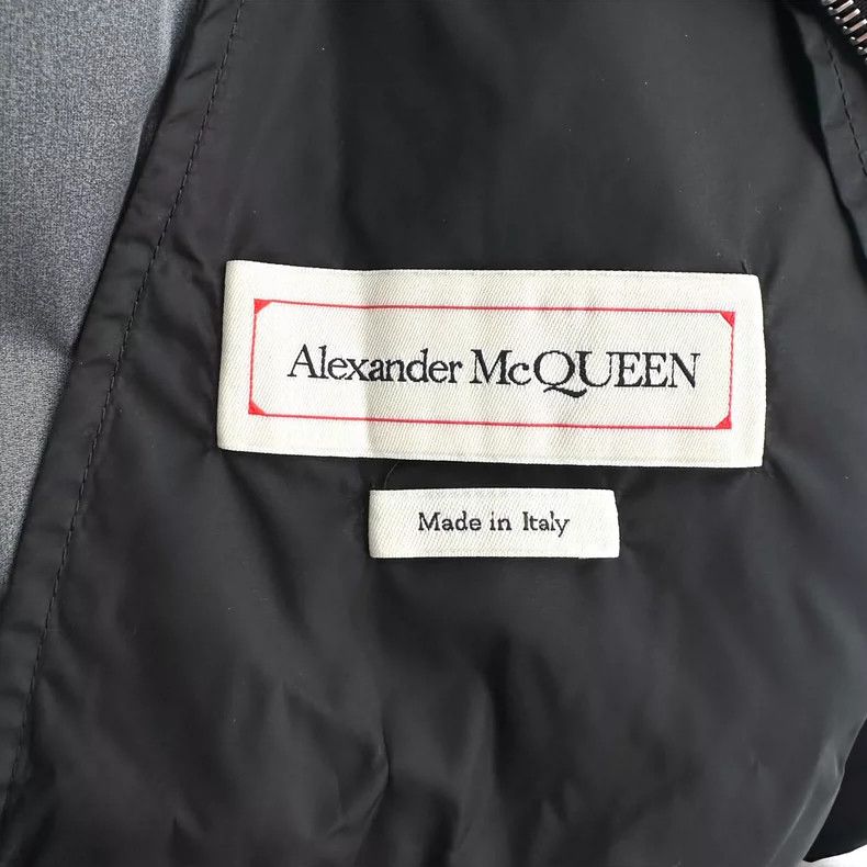 Alexander McQueen Alexander Mcqueen Printed jacket Size US M / EU 48-50 / 2 - 7 Thumbnail