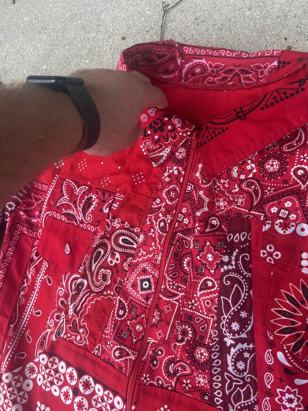 Other 1/1 Your World patchwork red paisley bandana denim jacket Size US M / EU 48-50 / 2 - 3 Thumbnail