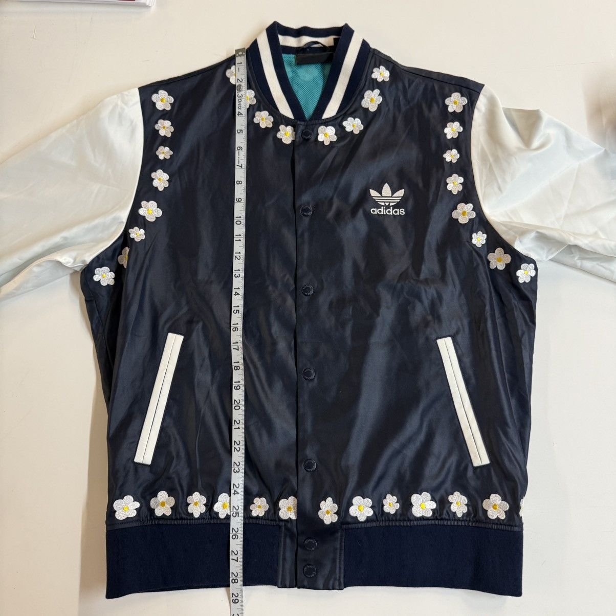 Adidas × Pharrell Adidas Originals x Pharrell Williams “528HZ” Daisy Bomber Size US XL / EU 56 / 4 - 15 Thumbnail