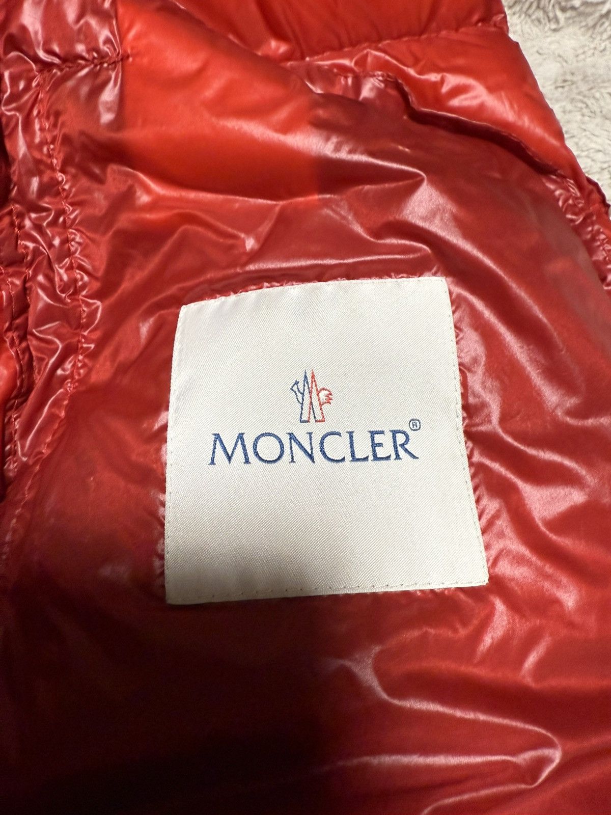 Moncler Moncler acorus red down jacket Size US S / EU 44-46 / 1 - 9 Thumbnail