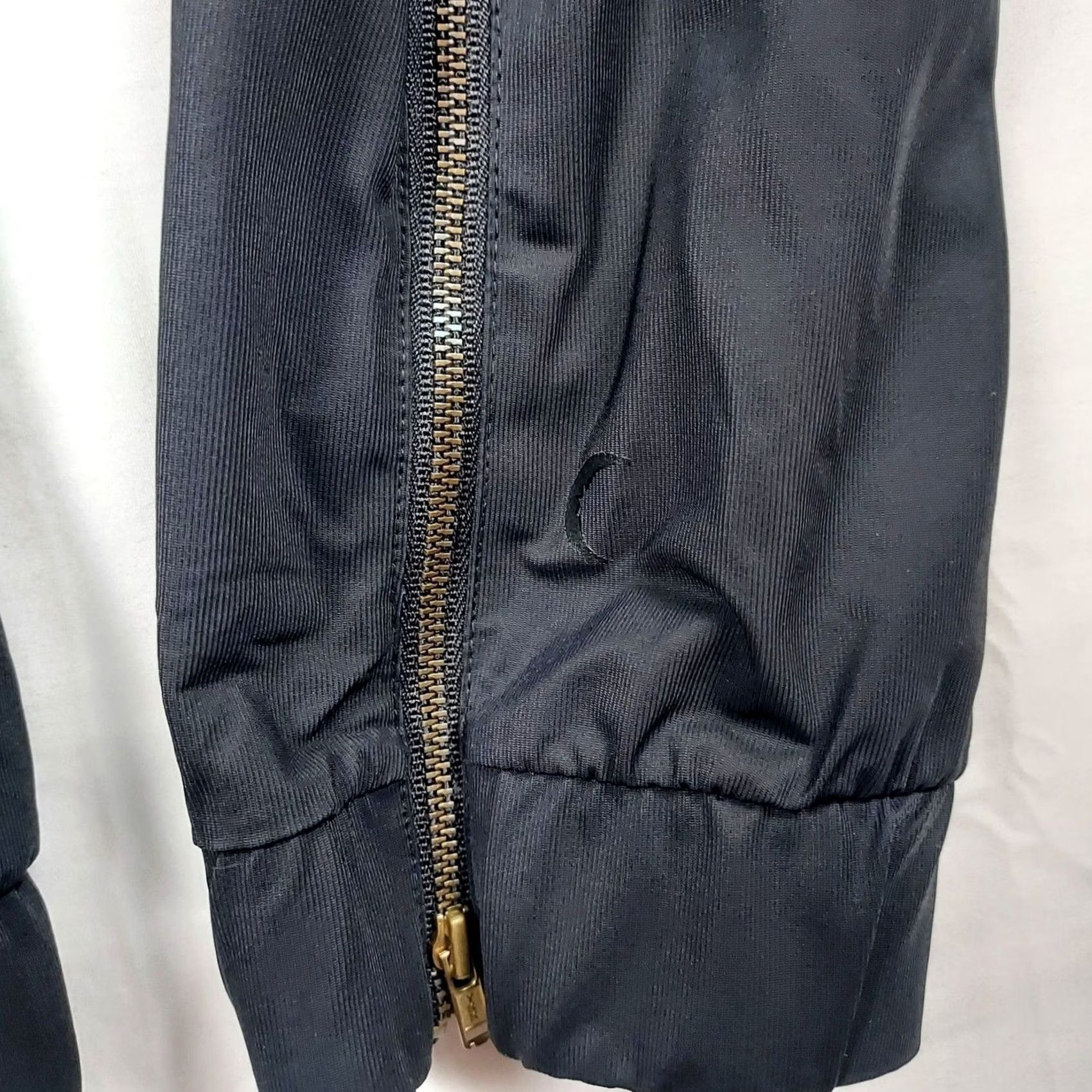 Vintage Zyia Active Womens Joggers Size M Black Zip Ankle Tapered Nylon Spandex Gym Pants Size 32" / US 10 / IT 46 - 7 Thumbnail