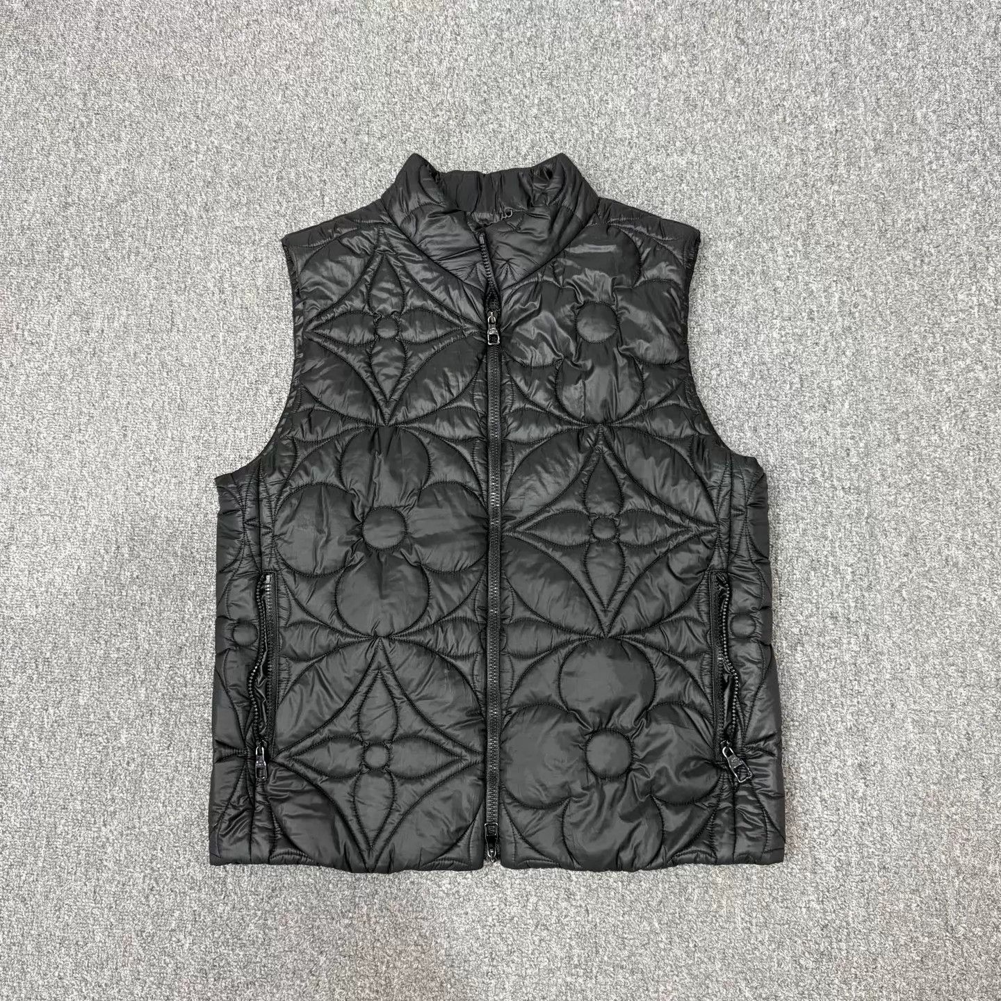 Louis Vuitton LV Black Monogram Empreinte Vest 48 Inner Hole Size US M / EU 48-50 / 2 - 1 Thumbnail