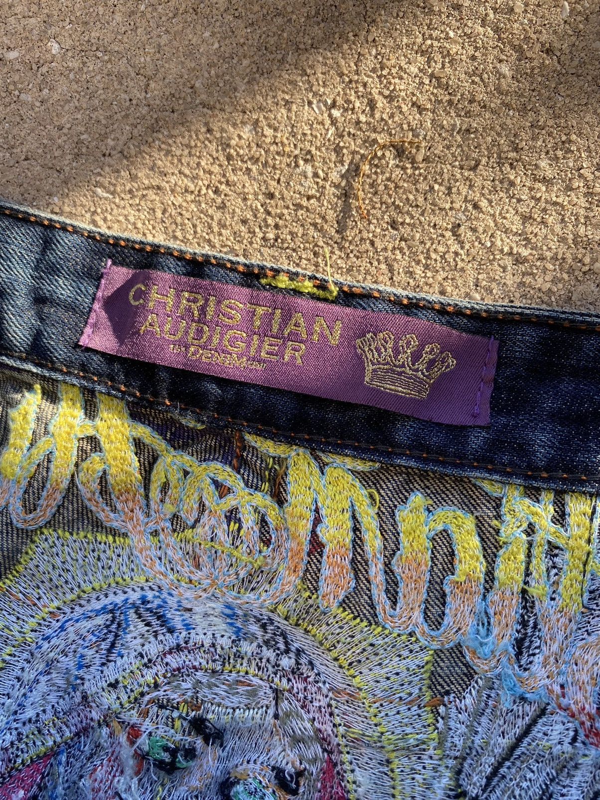 Christian Audigier Rare Vintage Virgin Mary Jeans size 34X34 Size US 34 / EU 50 - 6 Thumbnail
