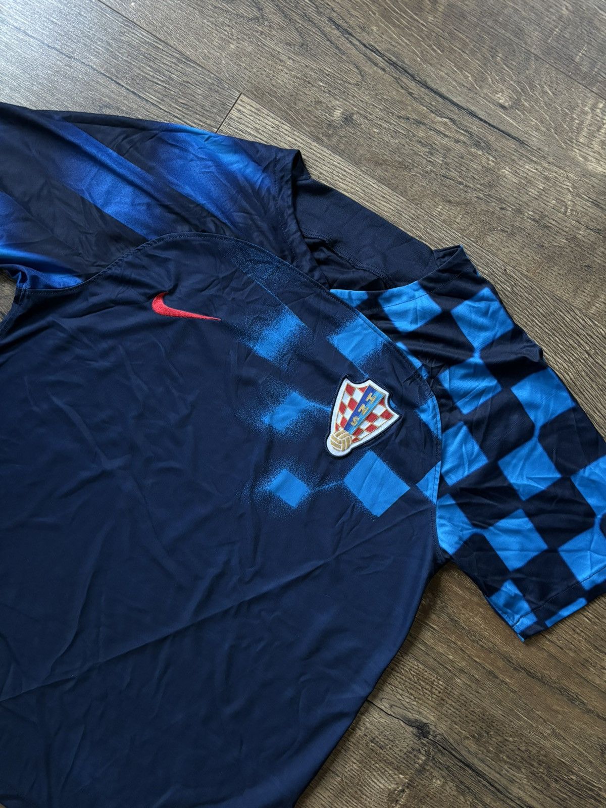 Nike Croatia Away Jersey Shirt World Cup 2022 Soccer Jersey Size US M / EU 48-50 / 2 - 5 Thumbnail