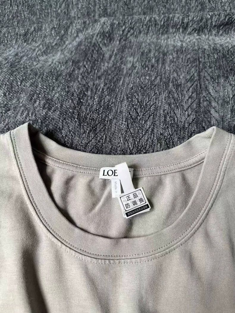 Loewe LOEWE Embroidered logo short sleeve Size M / US 6-8 / IT 42-44 - 2 Thumbnail
